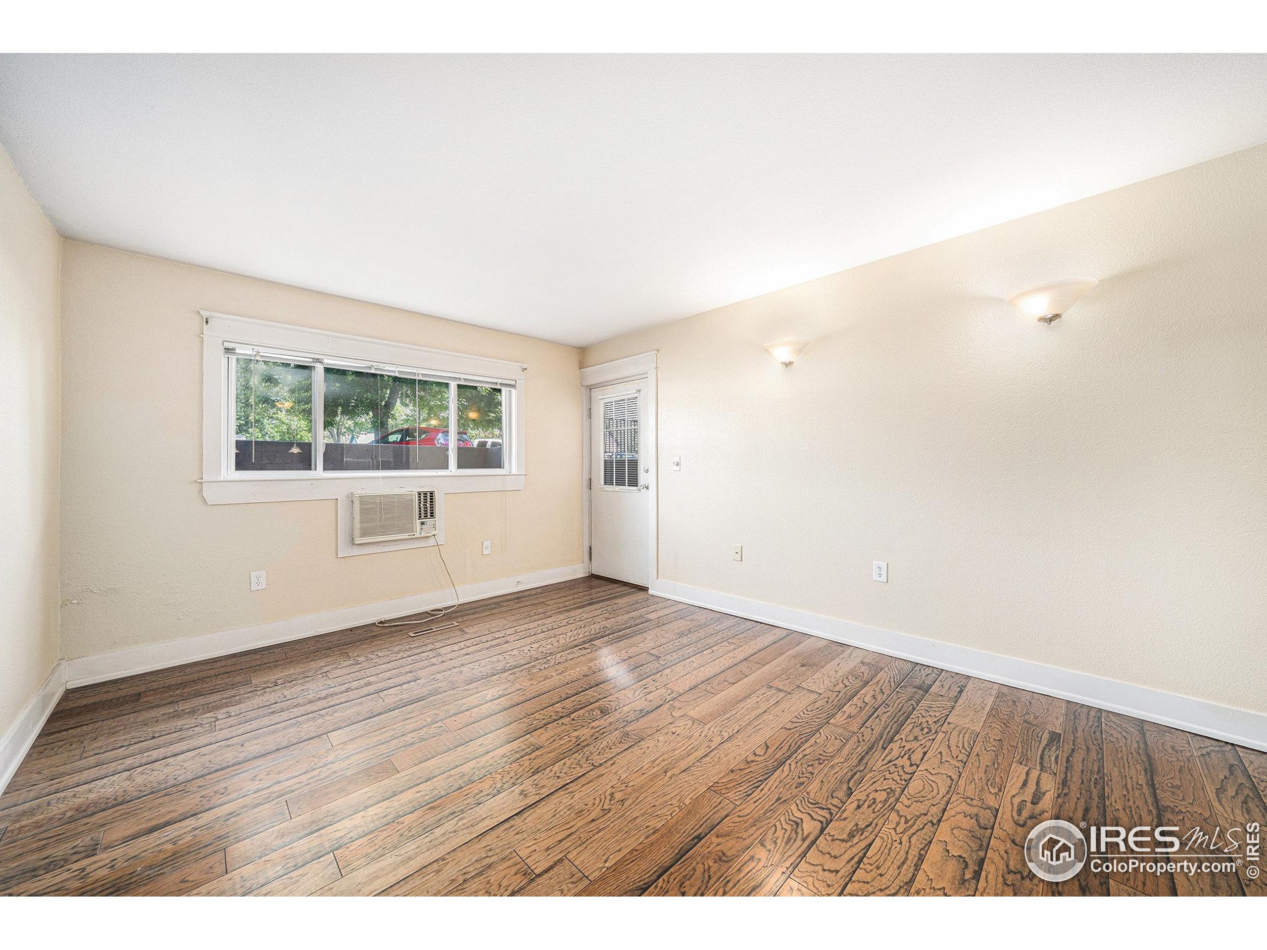 233 N Meldrum St A-8