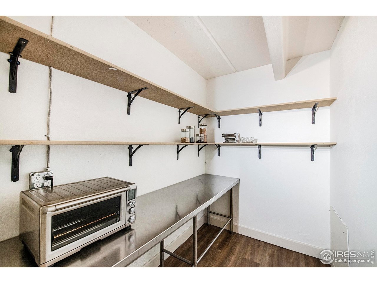 415 S Howes St N-407