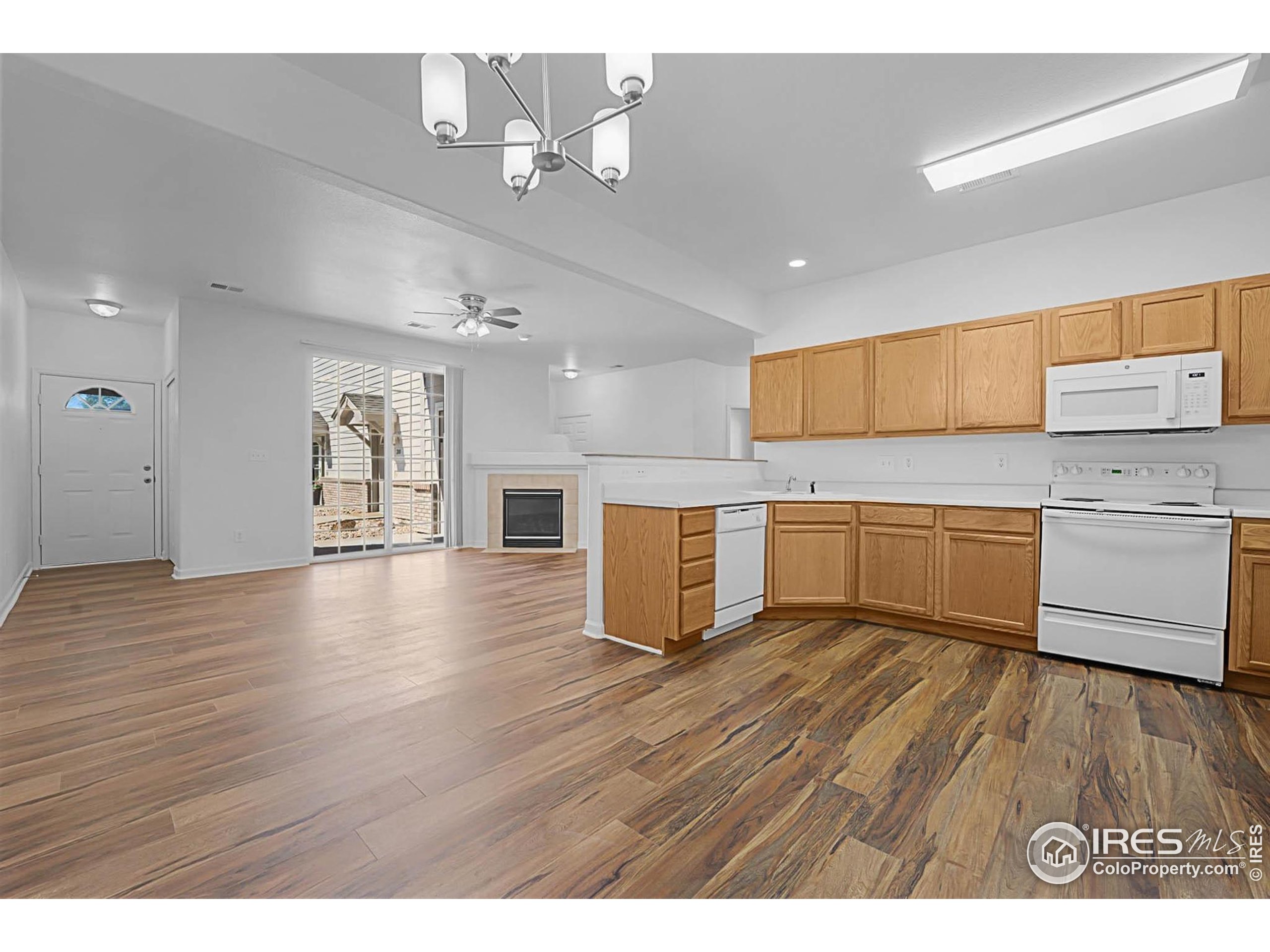 5151 29th St W 204