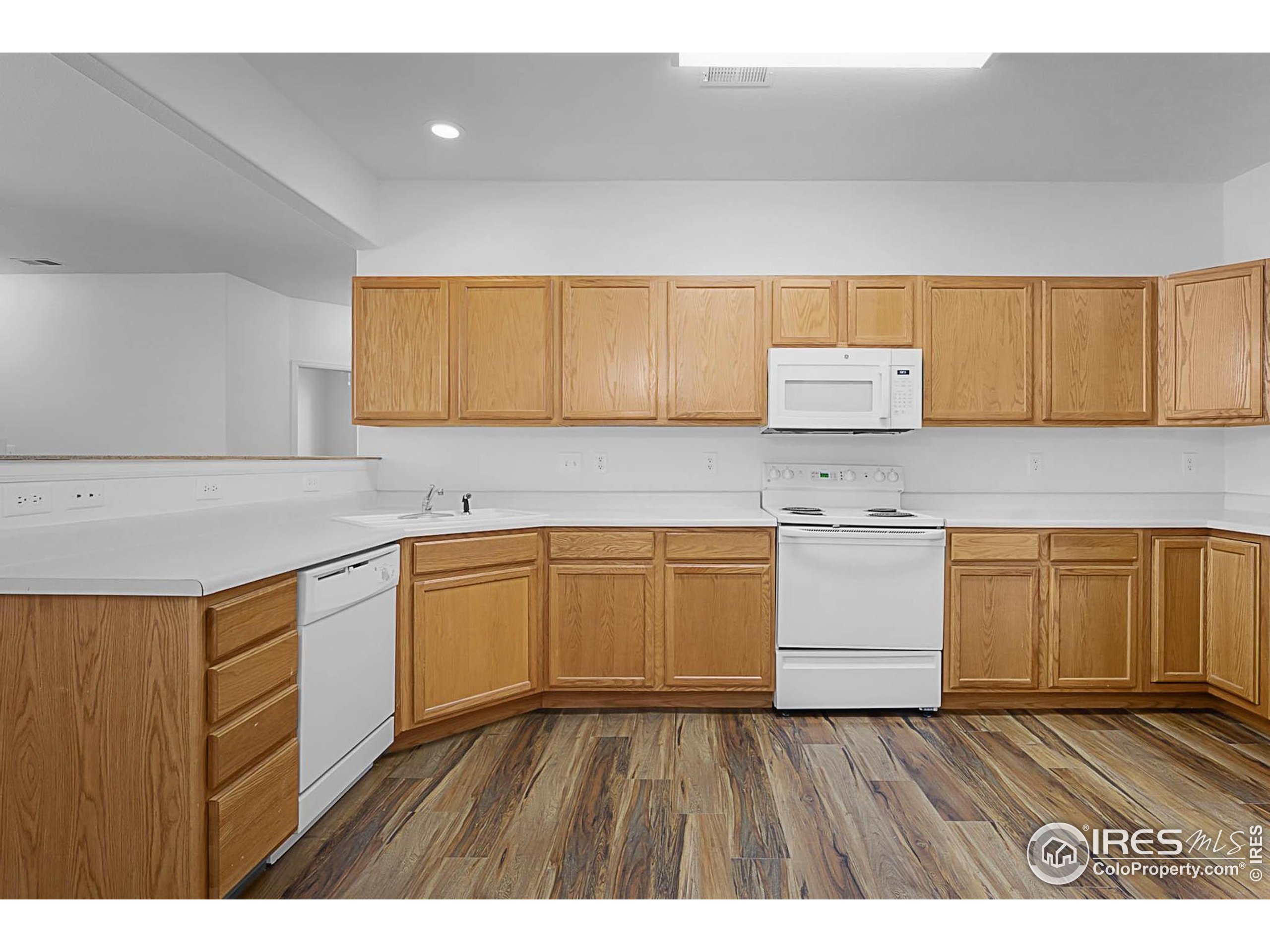 5151 29th St W 204