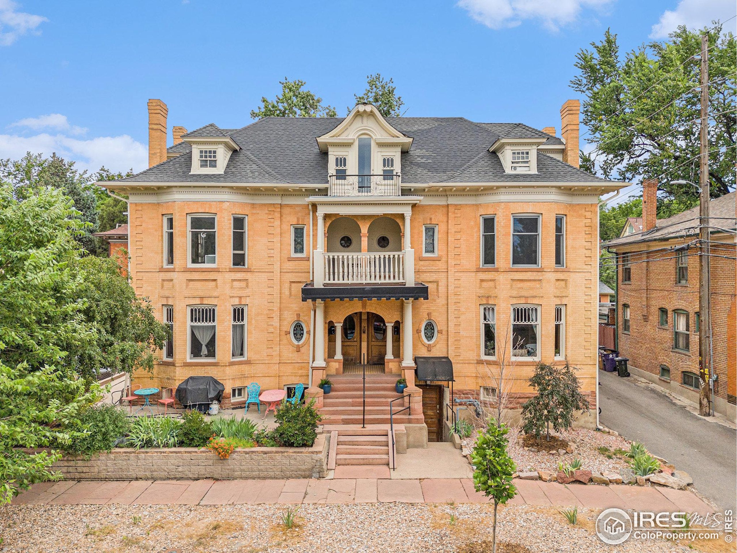 2124 E 17th Ave 5