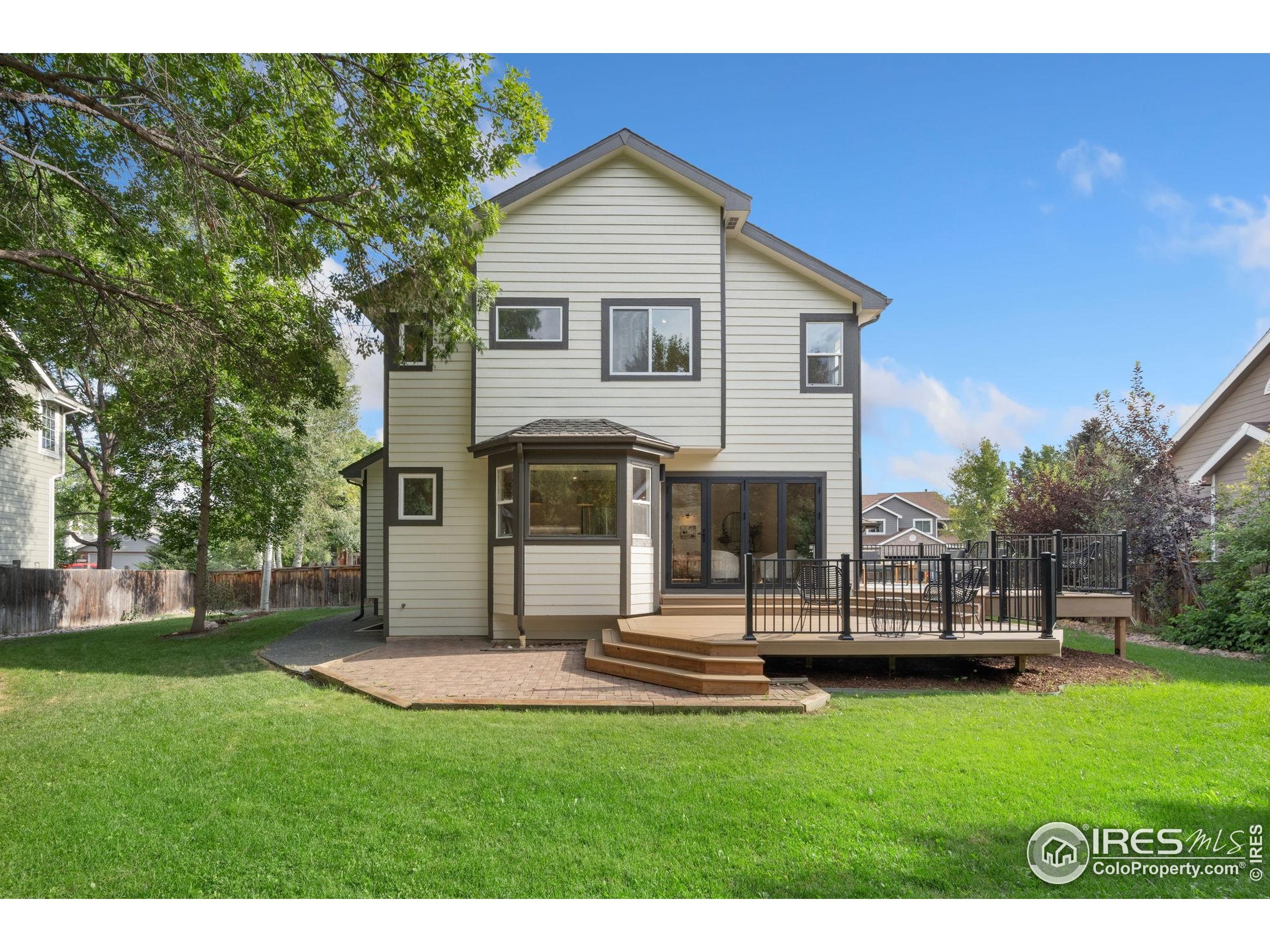 1012 Hobson Ct