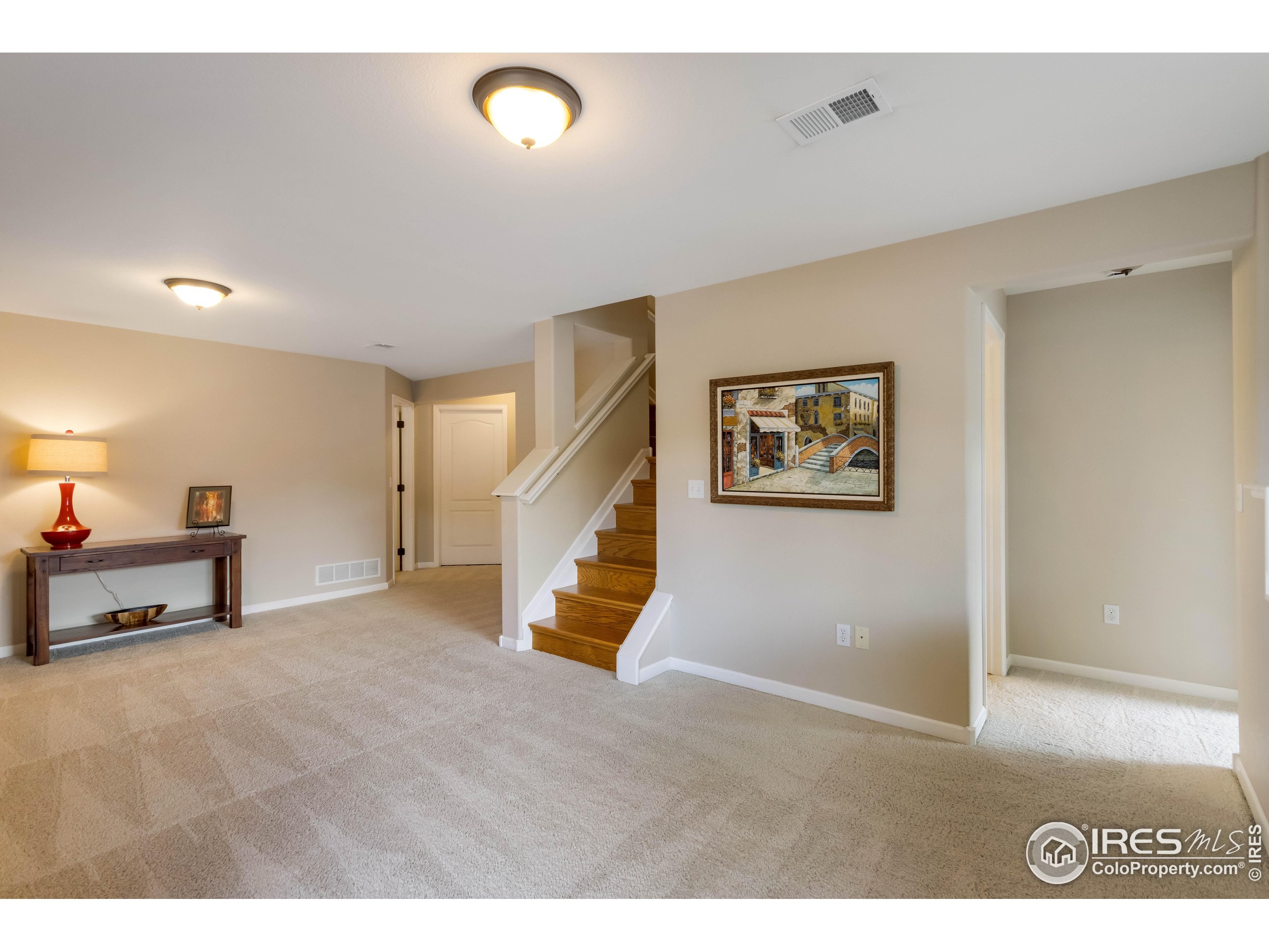 4951 Clearwater Dr