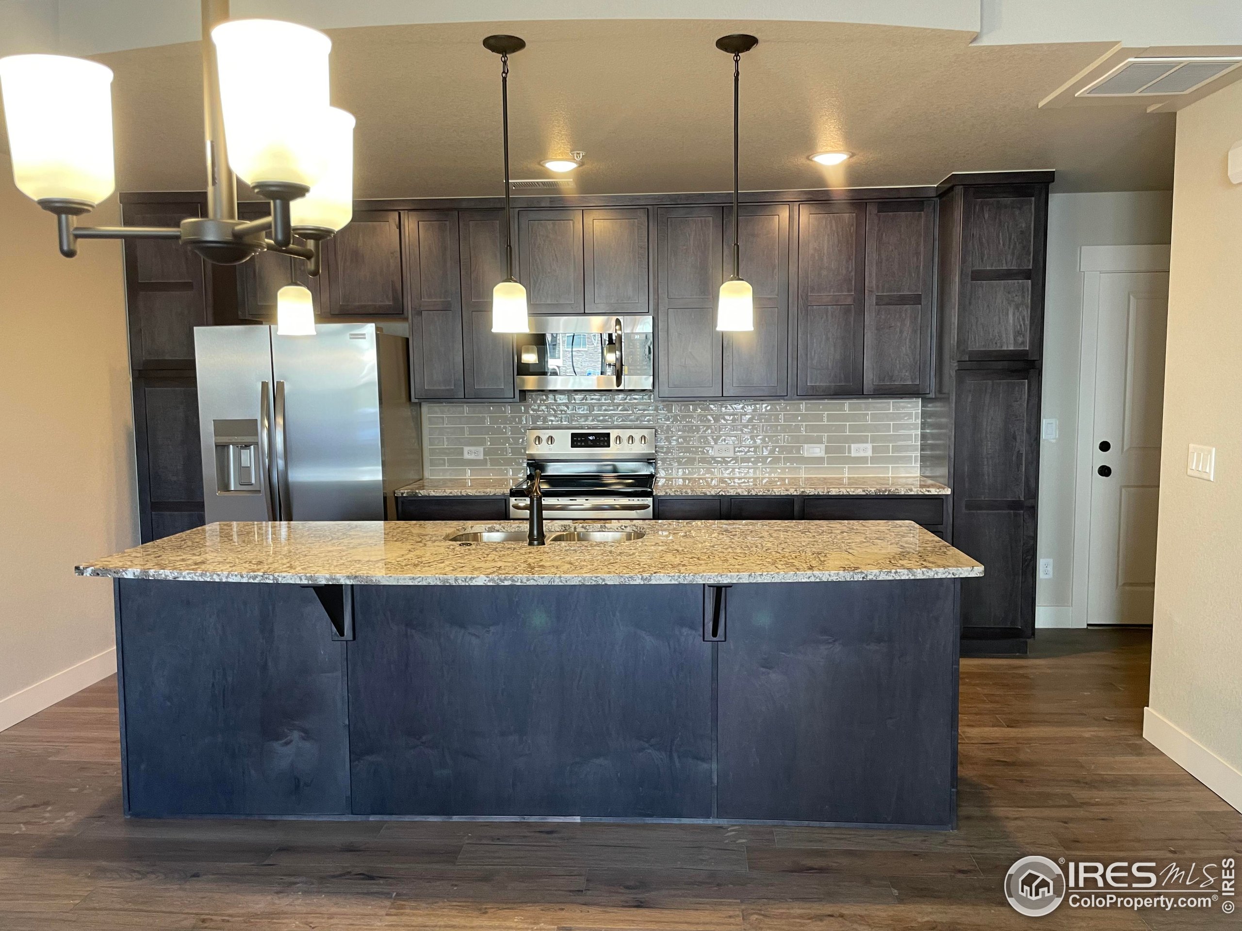 4622 Hahns Peak Dr 103