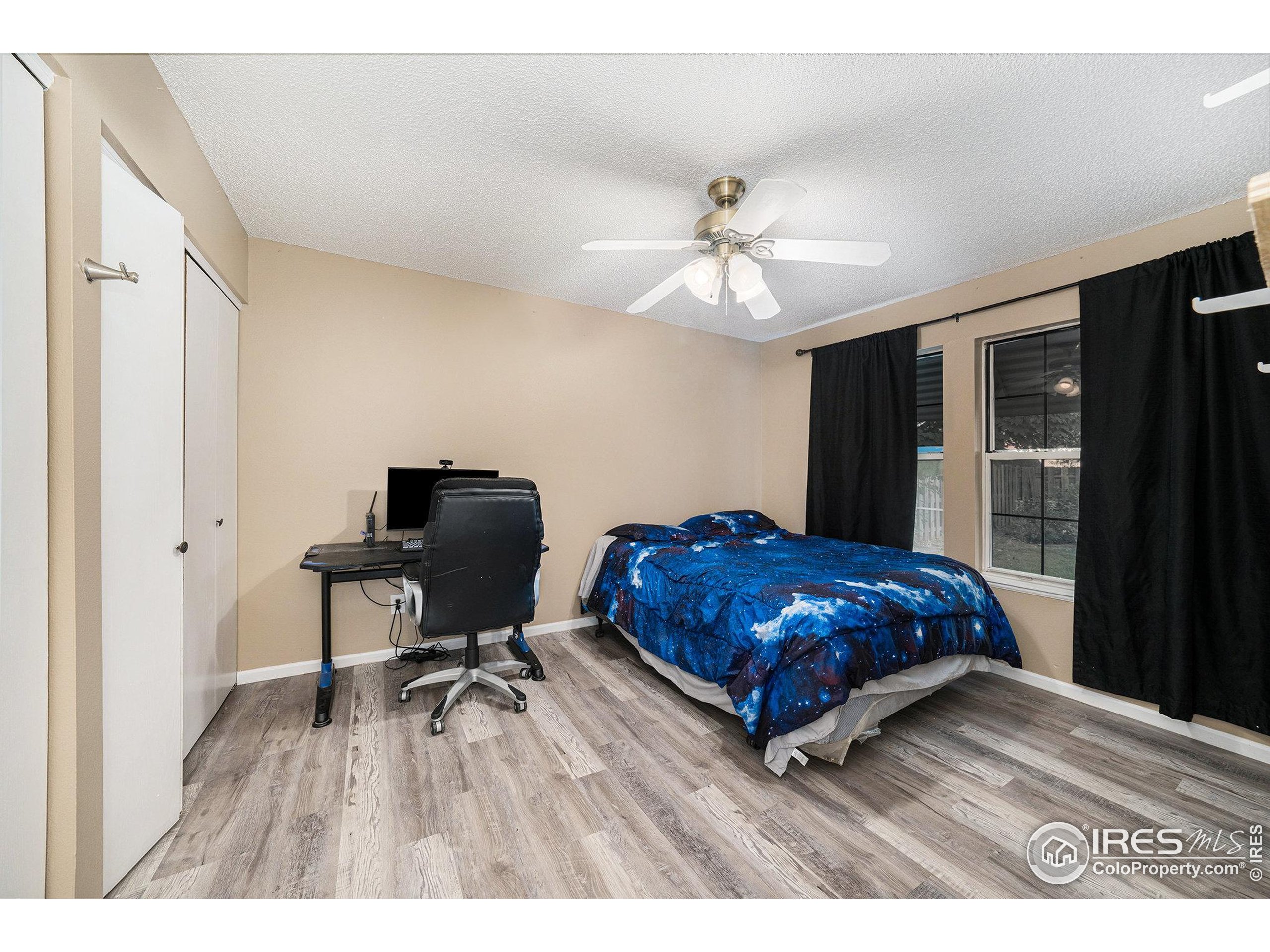 229 Blossom Dr