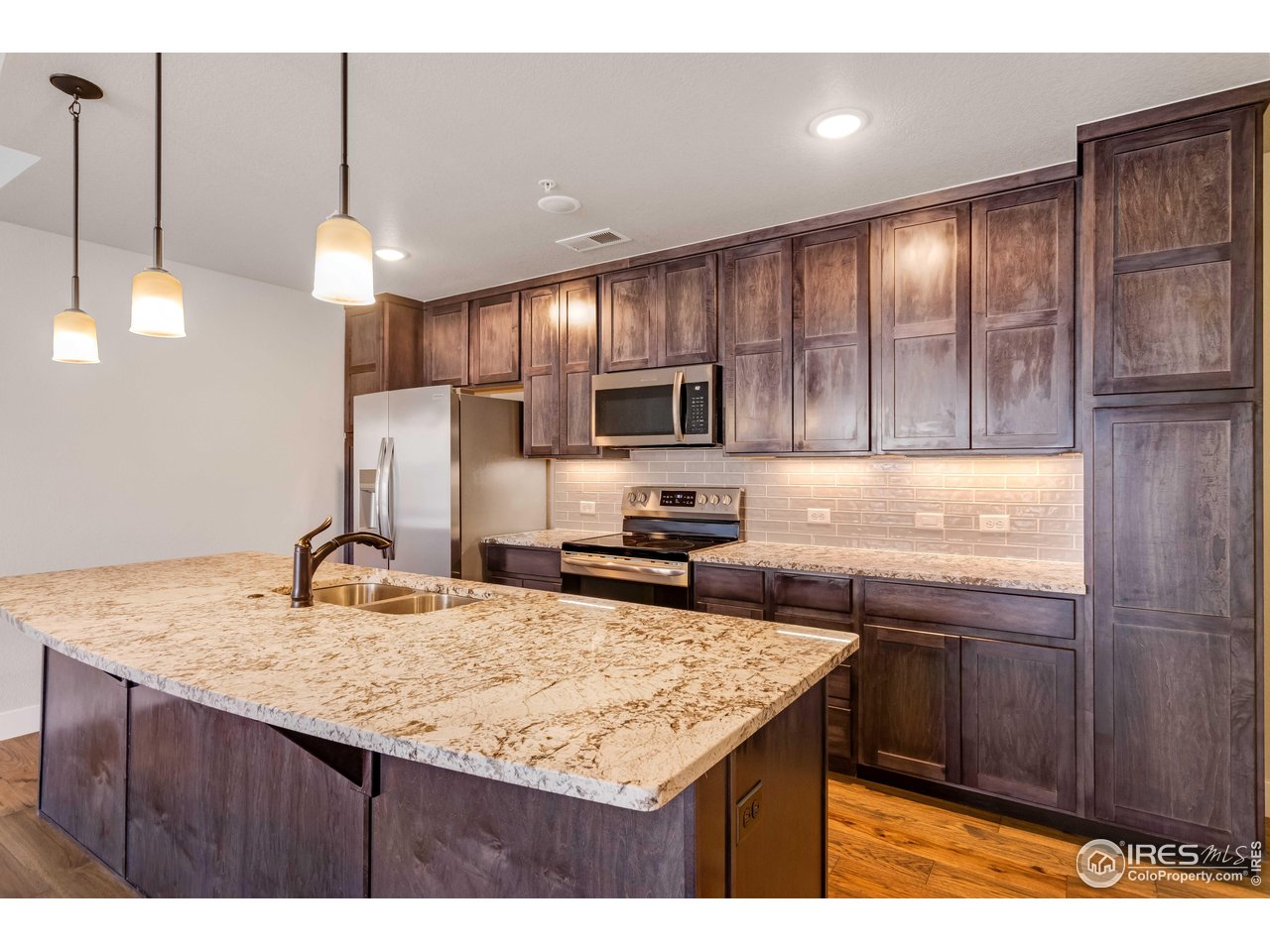 4622 Hahns Peak Dr 103