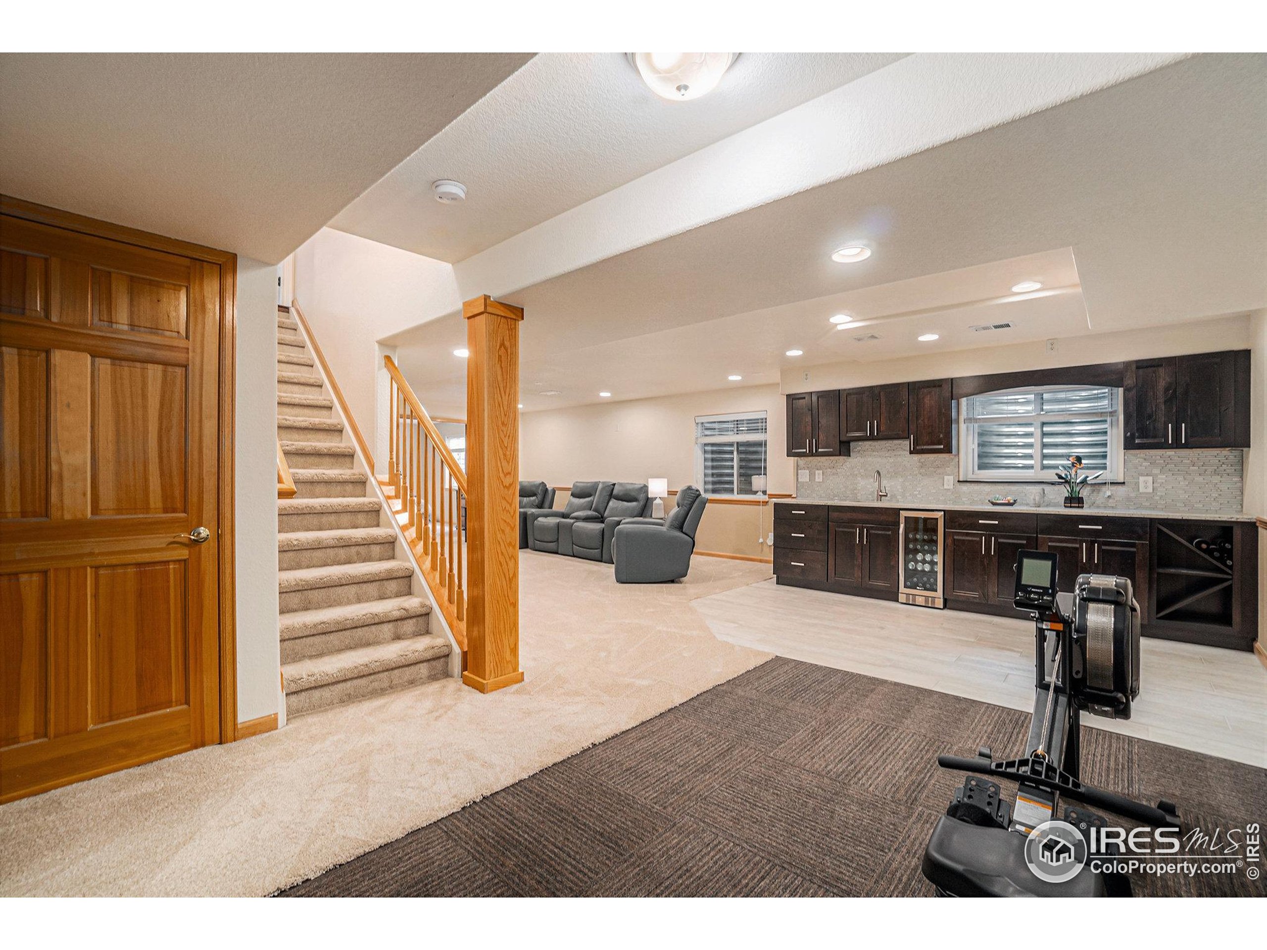 5403 Golden Willow Dr