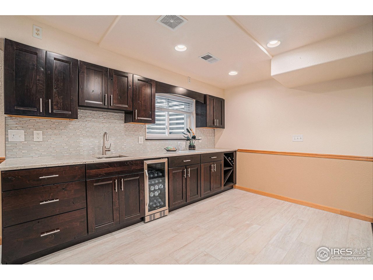 5403 Golden Willow Dr