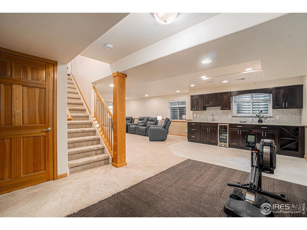 5403 Golden Willow Dr