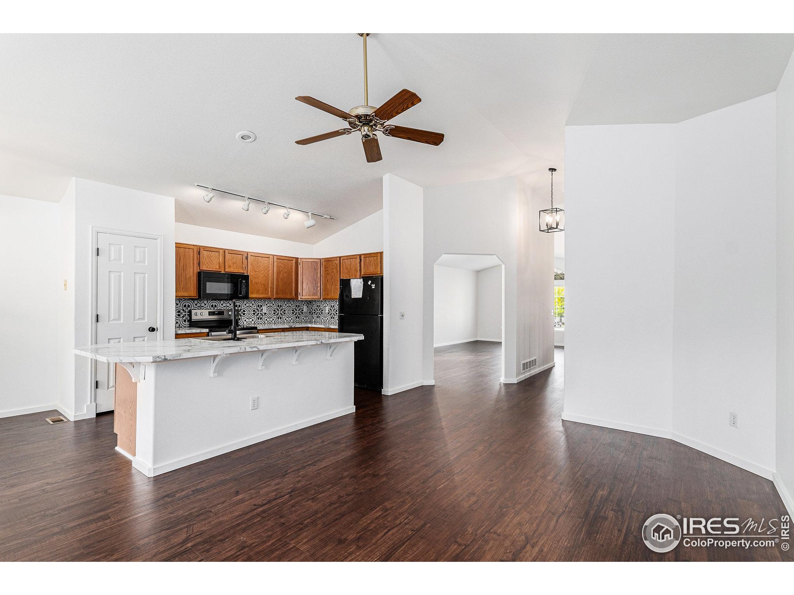 20822 E Princeton Pl