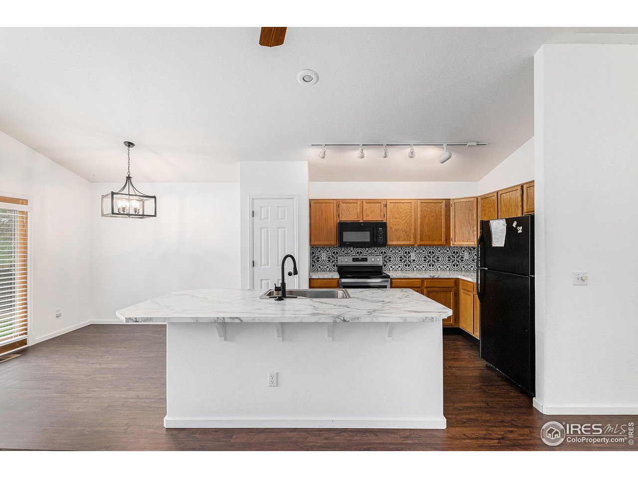 20822 E Princeton Pl