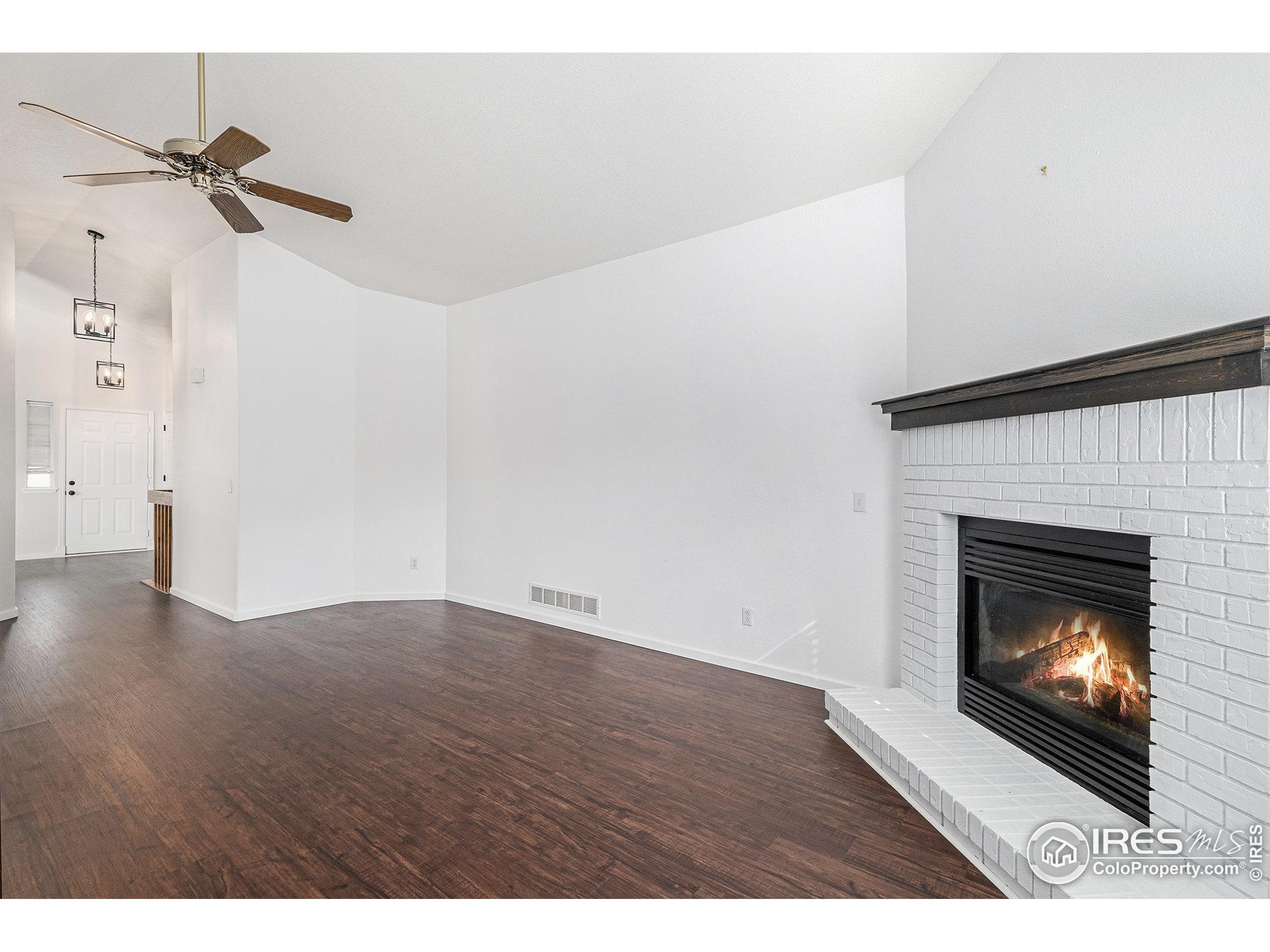 20822 E Princeton Pl