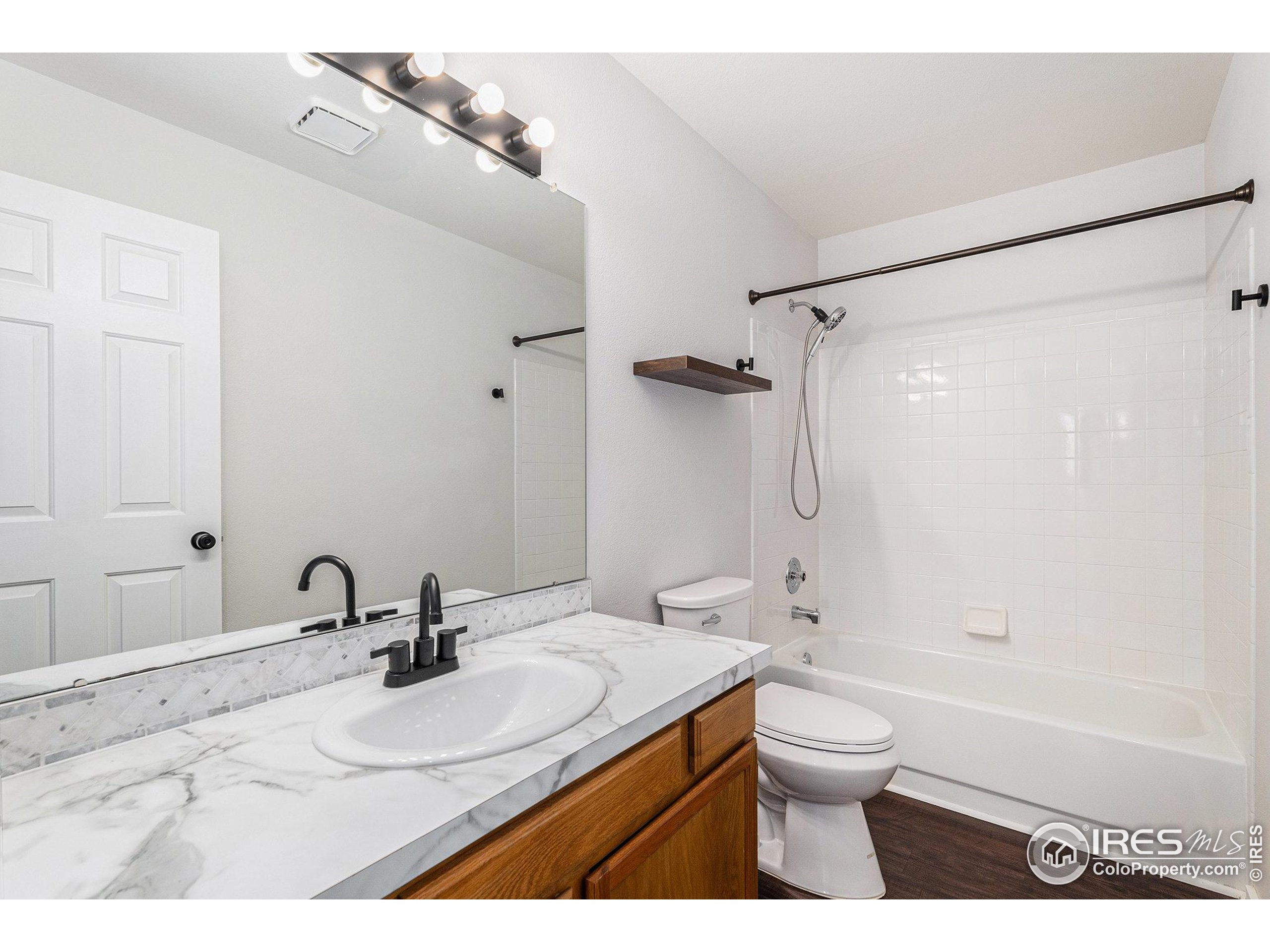 20822 E Princeton Pl