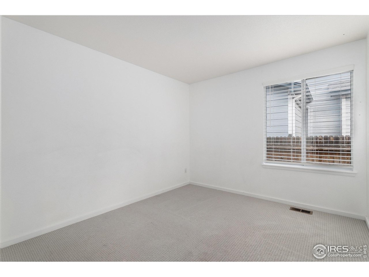 20822 E Princeton Pl