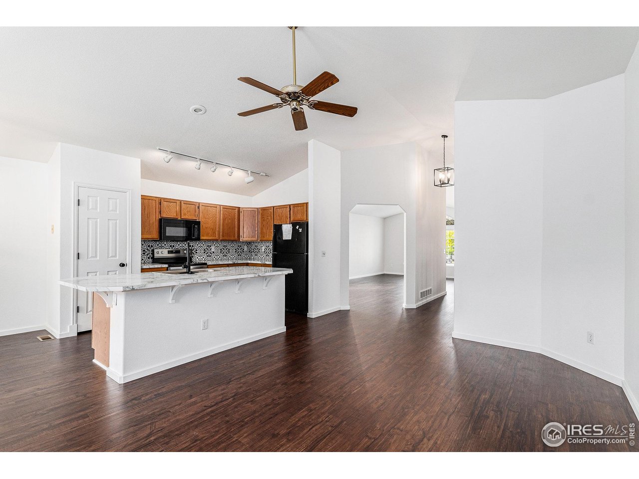 20822 E Princeton Pl