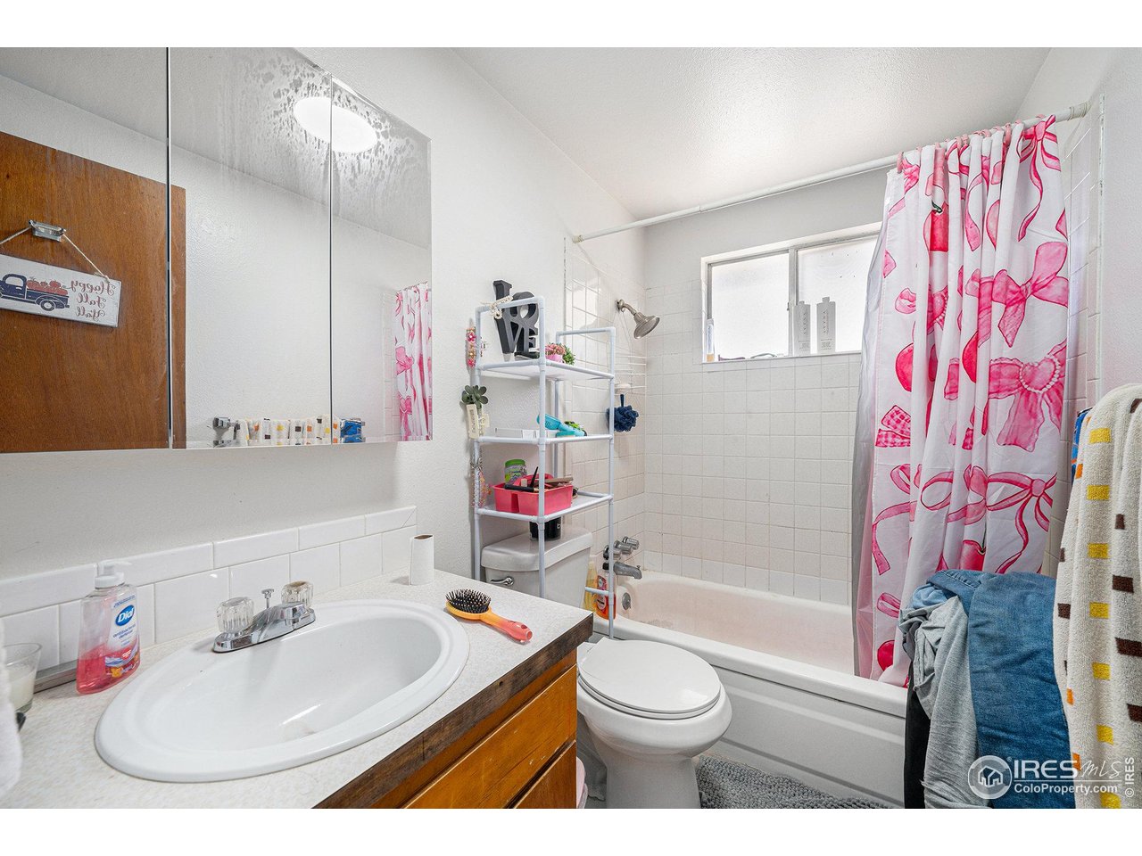 1531 Lashley St 1531, 1533 Longmont Unit: 1531, 1533