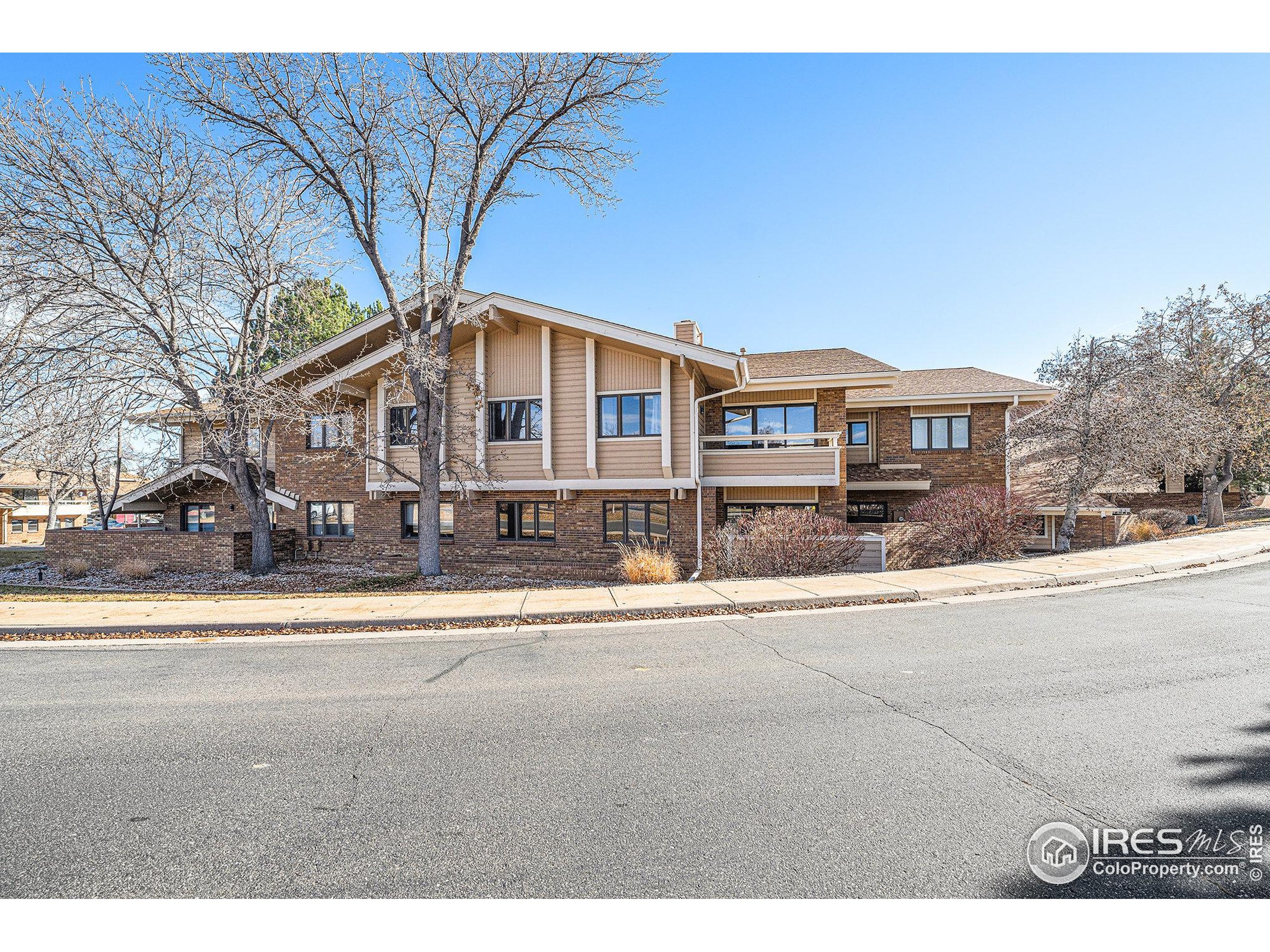 375 E Horsetooth Rd 201