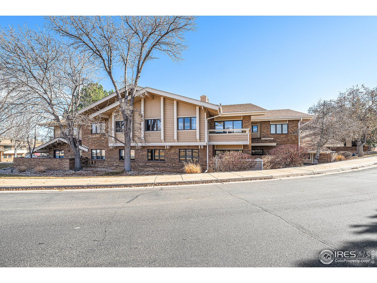 375 E Horsetooth Rd 201