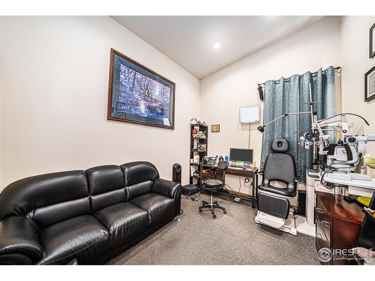 375 E Horsetooth Rd 201