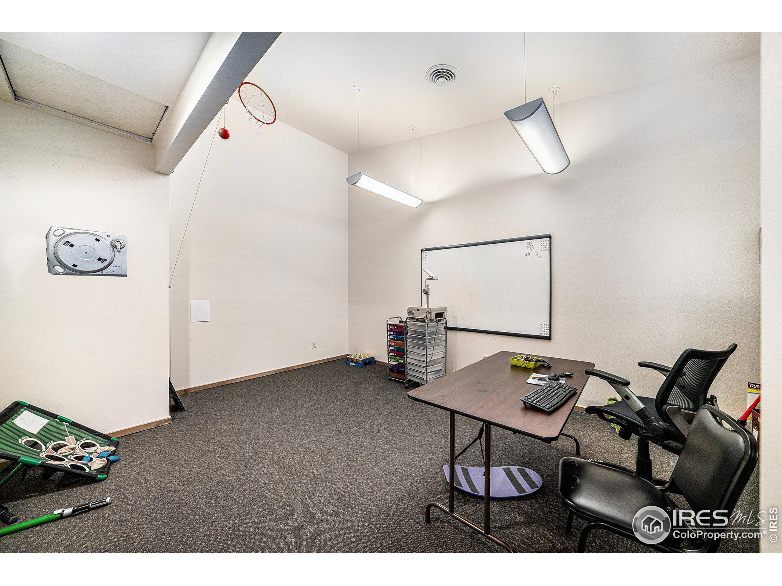 375 E Horsetooth Rd 201