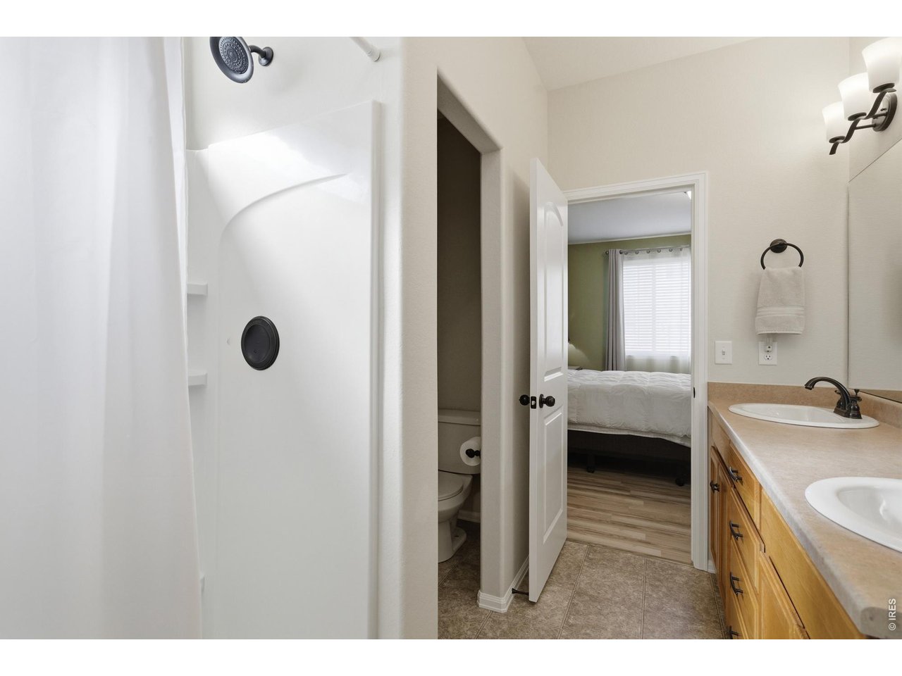 3465 Petrel Dr