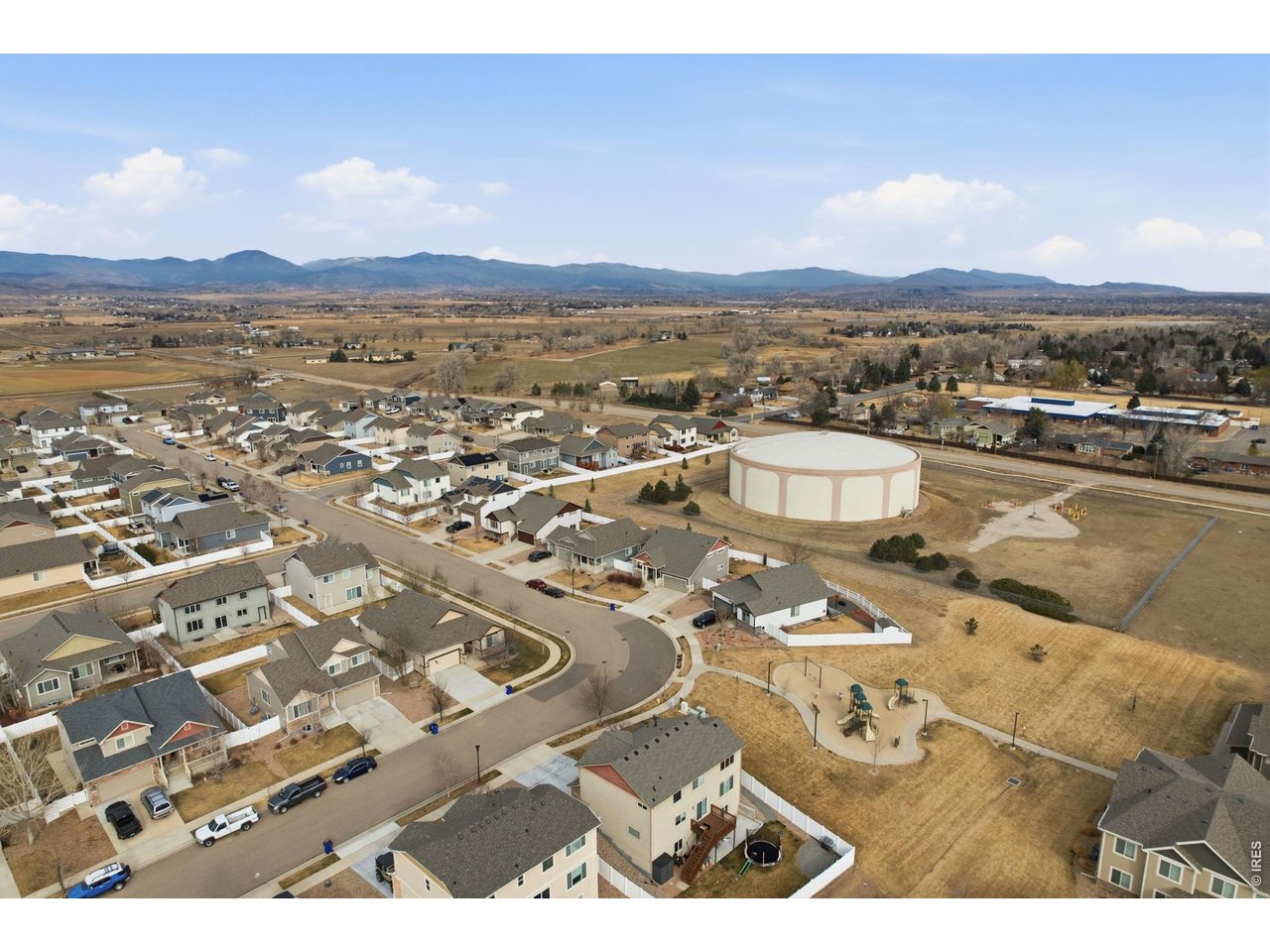 3465 Petrel Dr