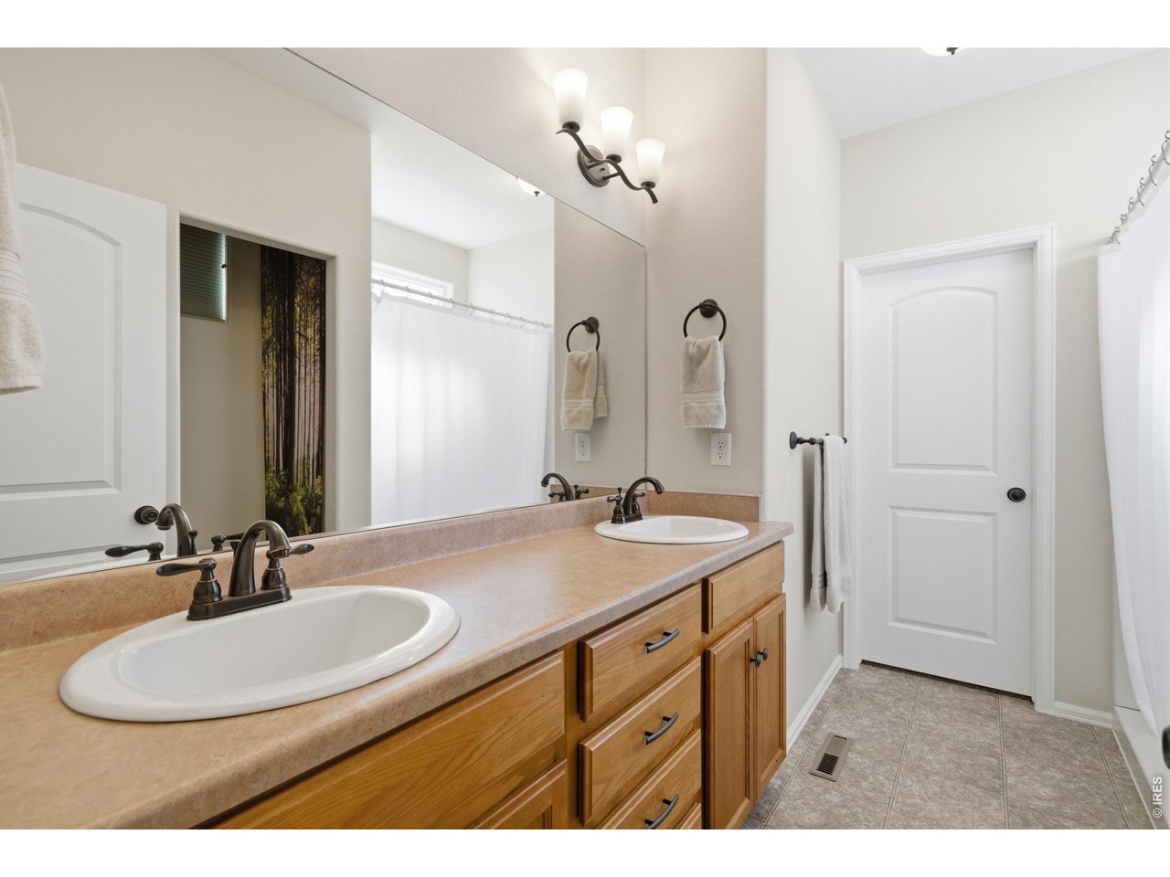 3465 Petrel Dr
