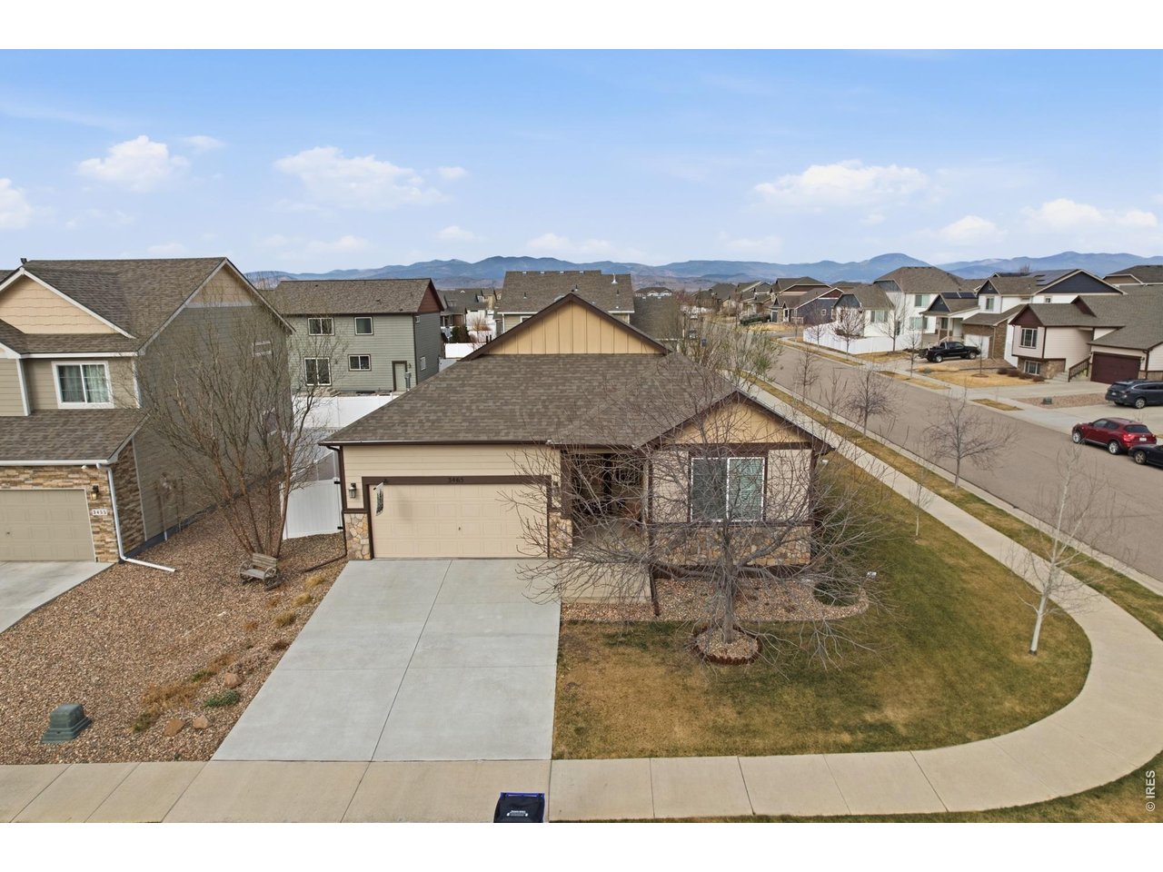 3465 Petrel Dr