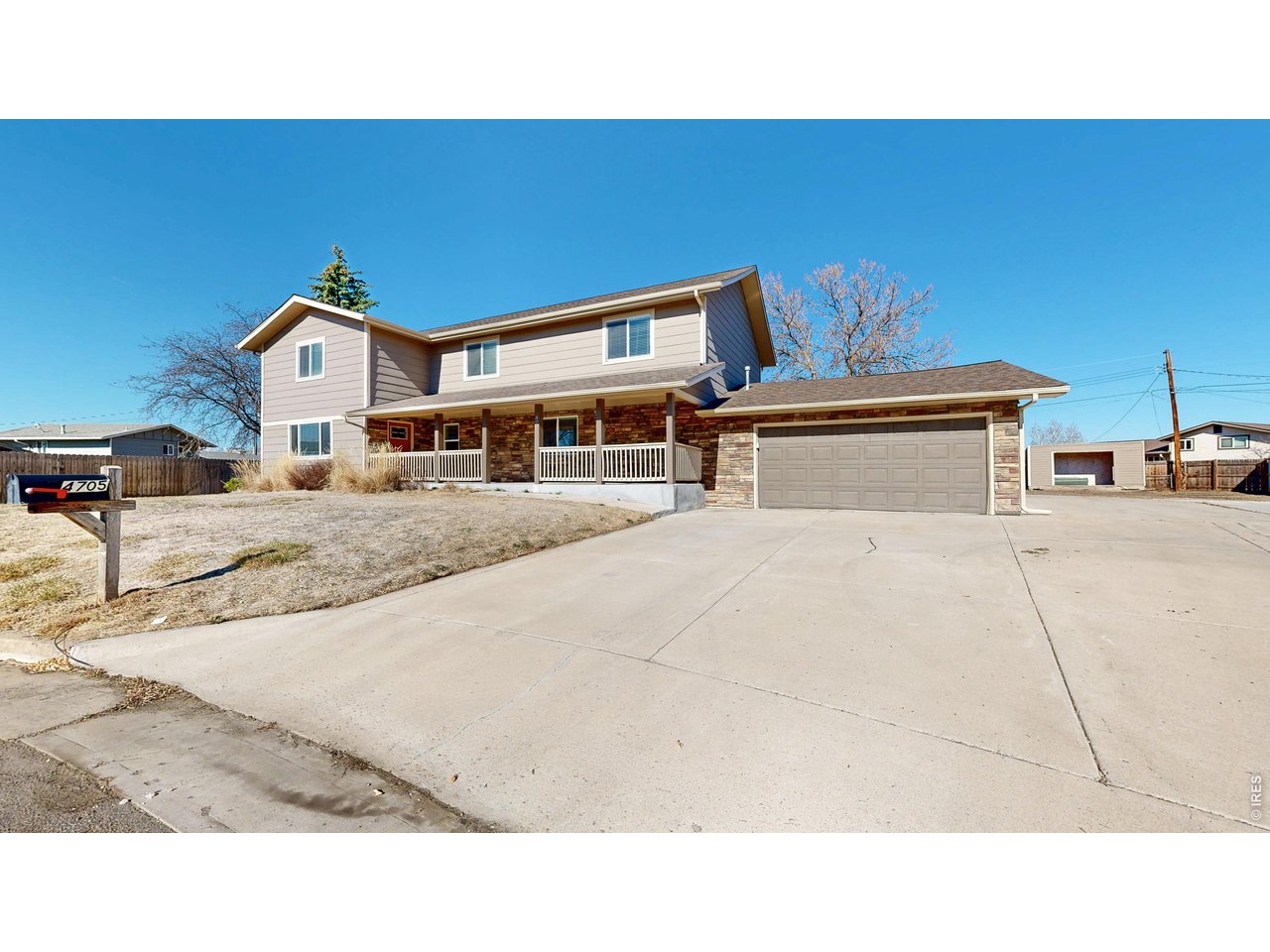 4705 Holly Ct