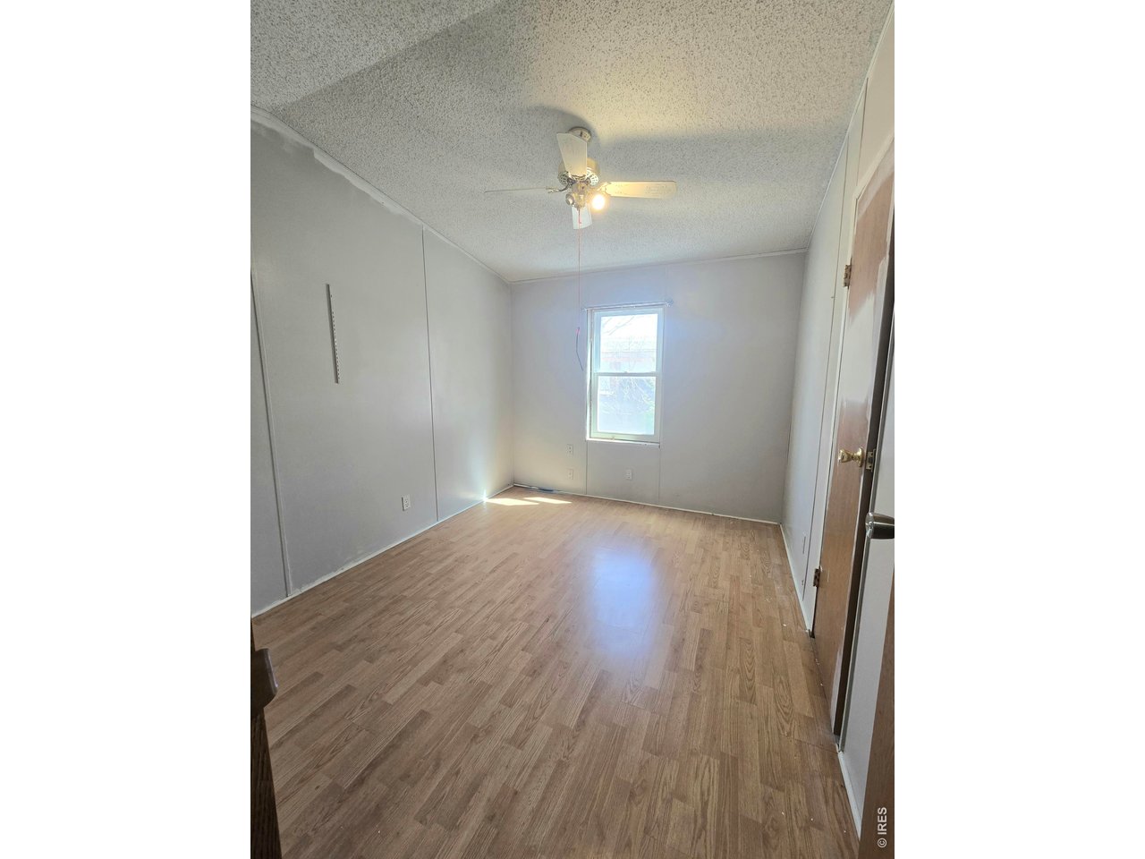 325 E 1st St 448