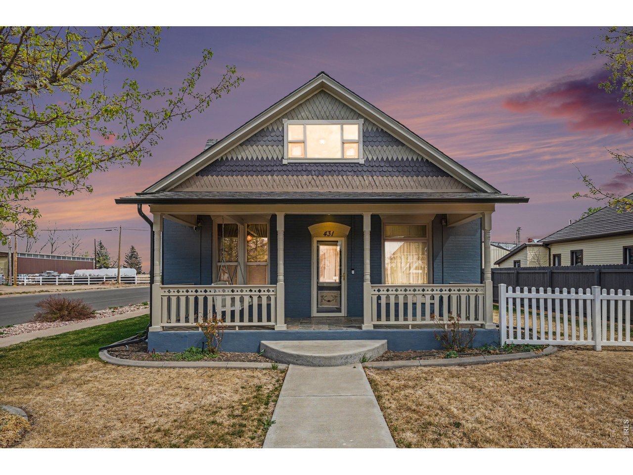 431 Maple Ave