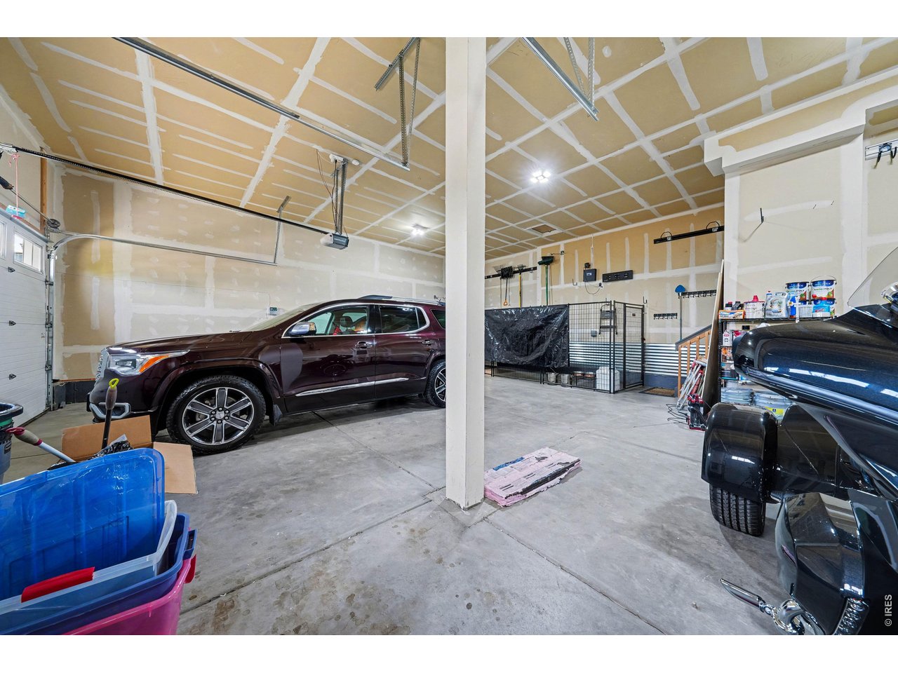 250 Sutherland Dr