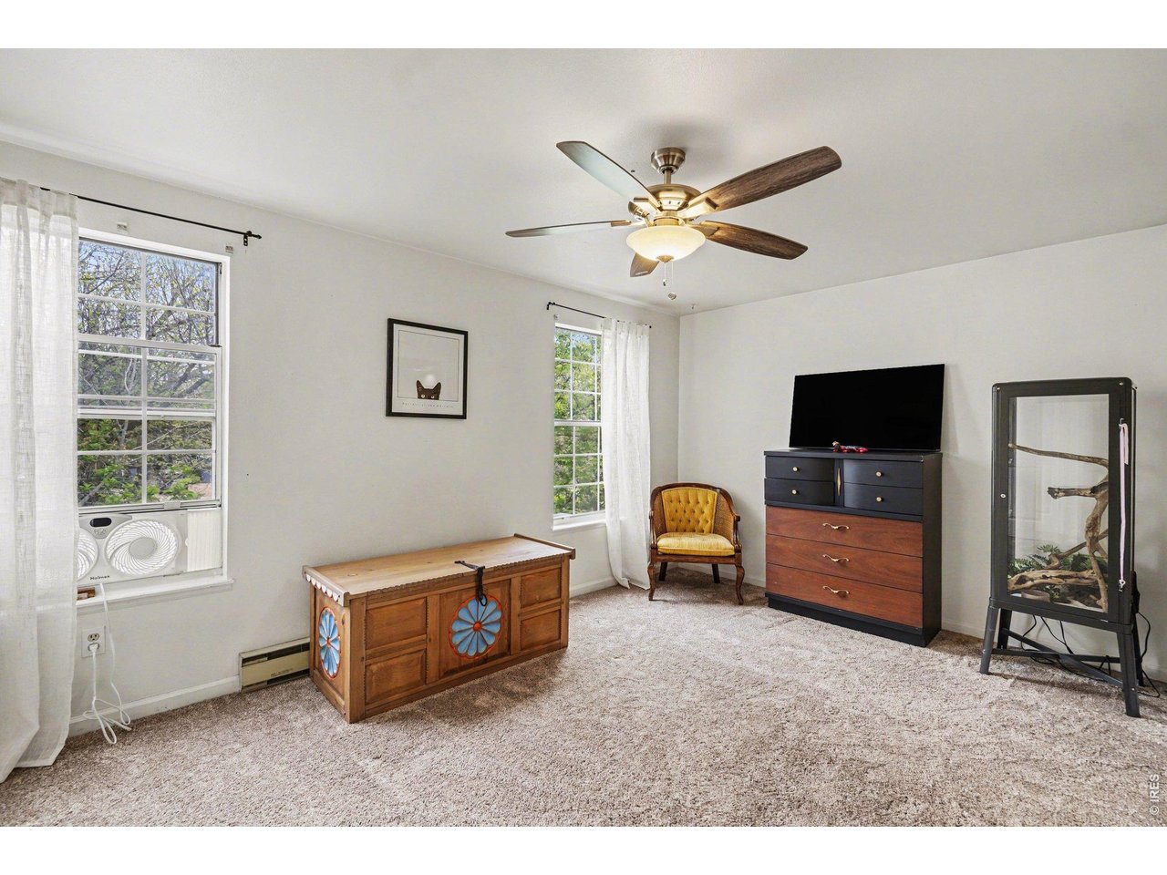 1327 Village Park Ct