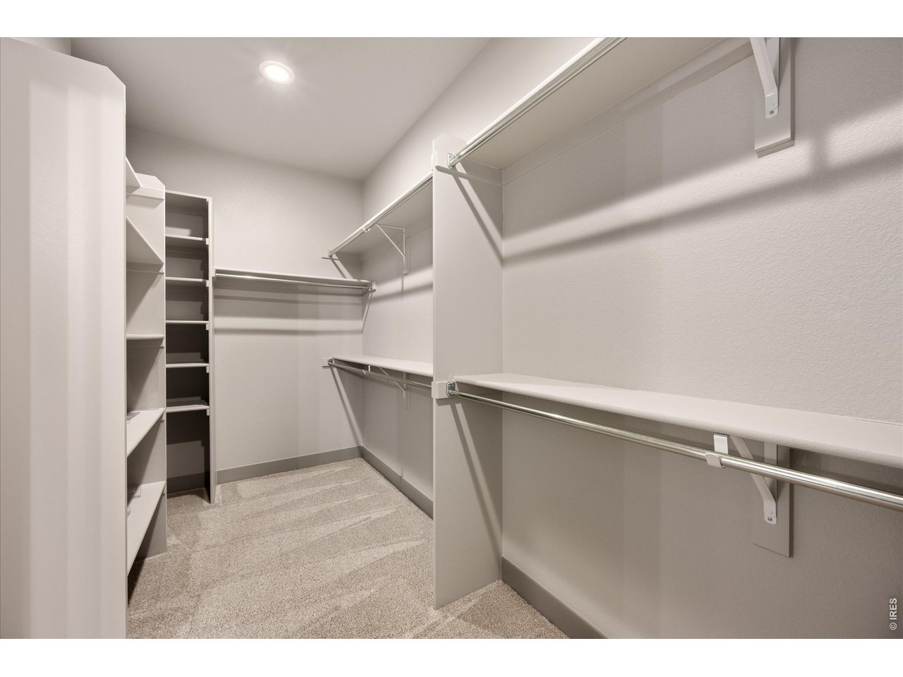 209 Silo Ct
