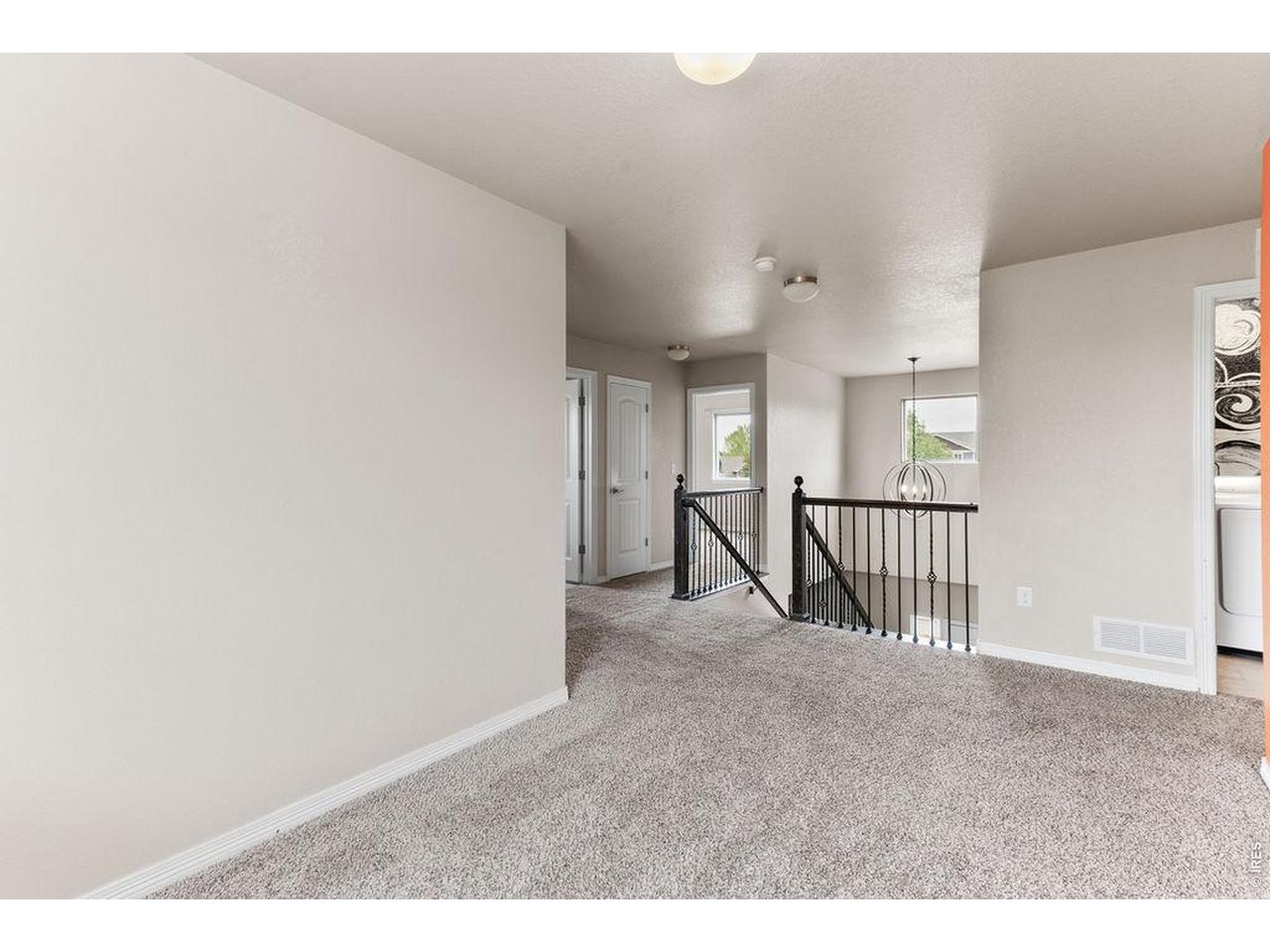 896 Antila Ave