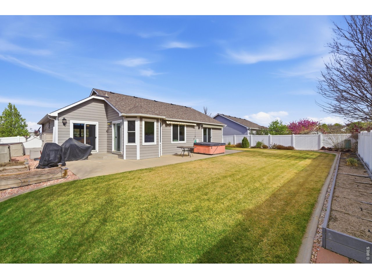 3412 Santa Fe Ave