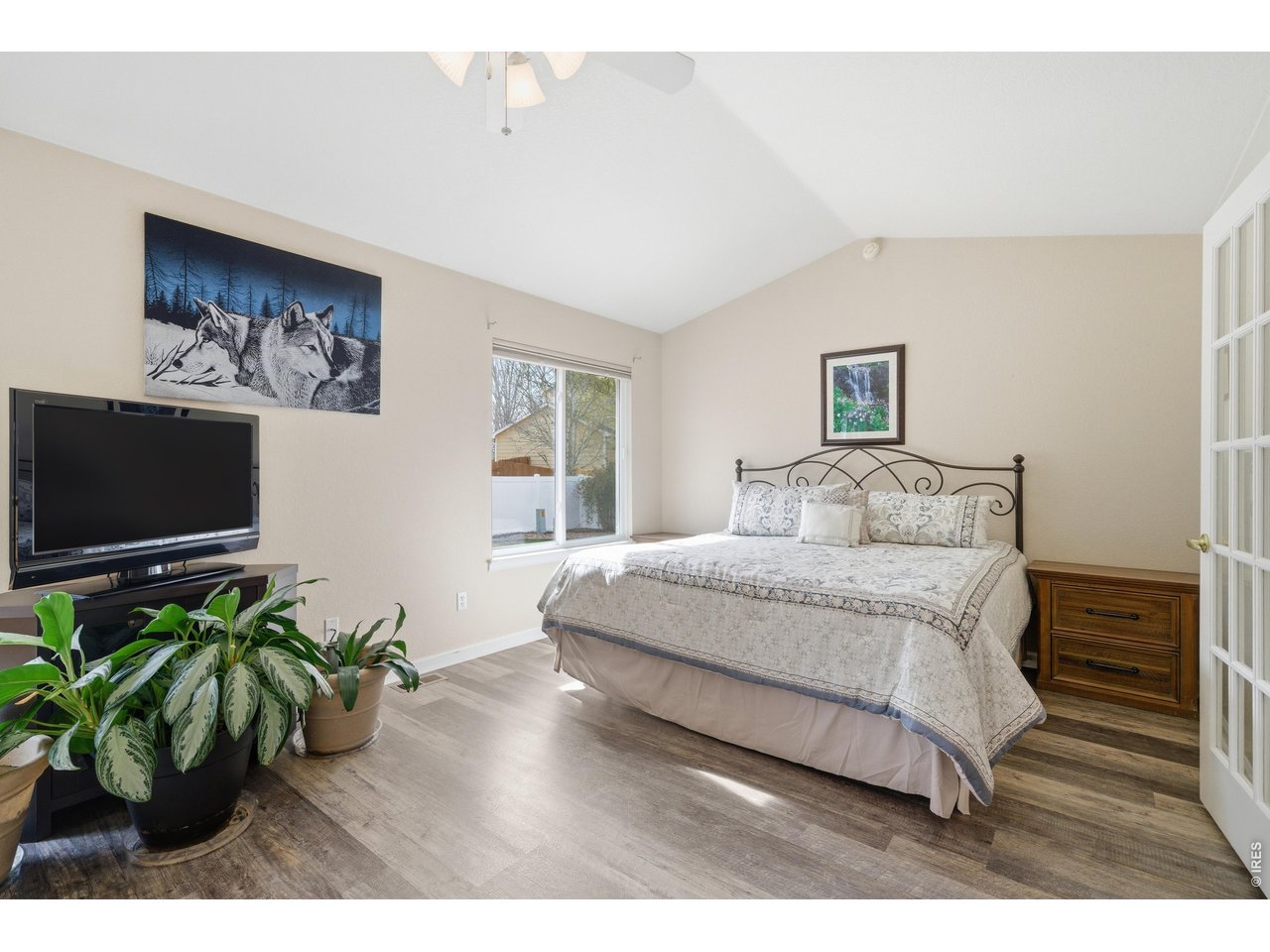 3412 Santa Fe Ave