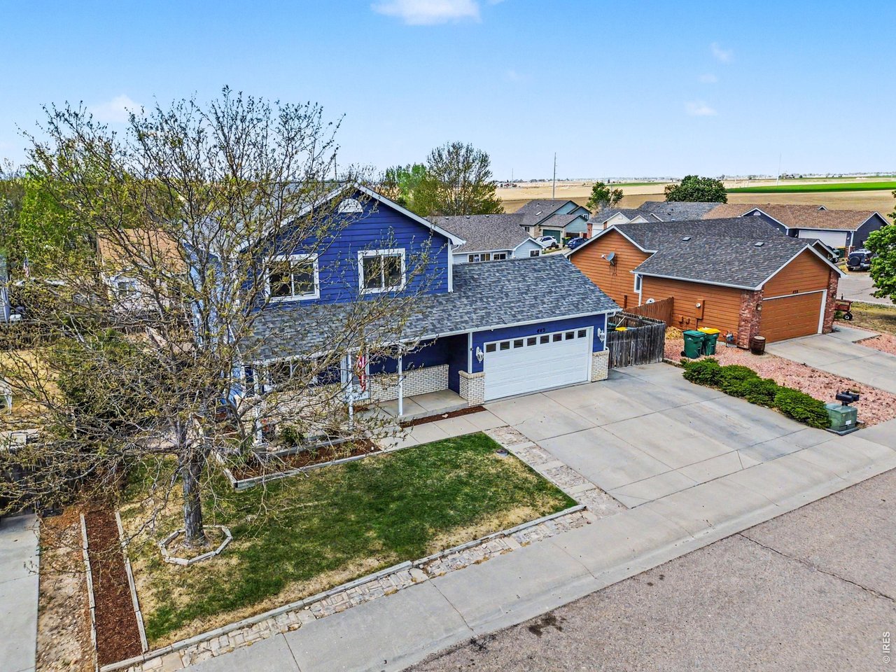 442 Laurel Ave
