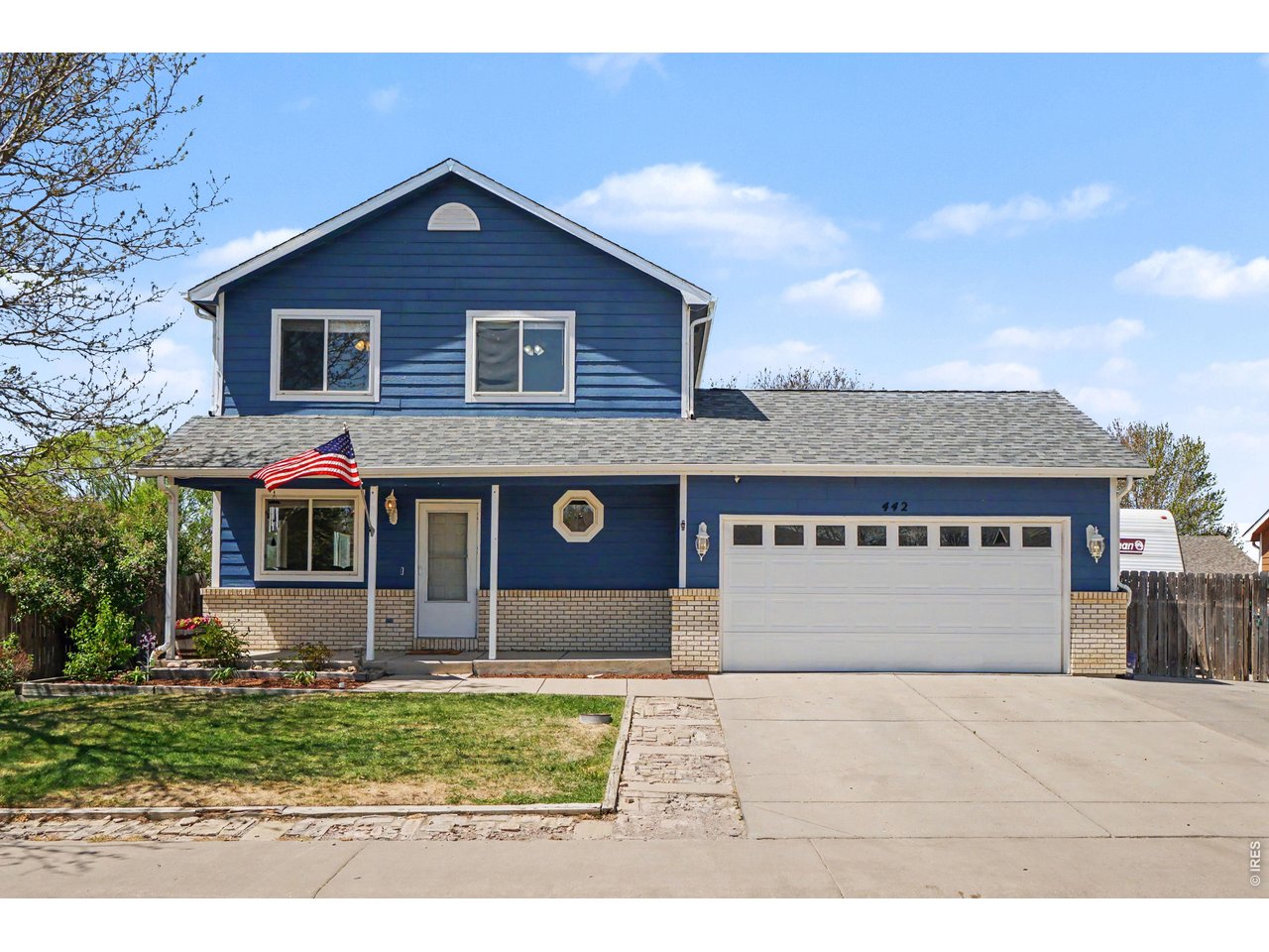 442 Laurel Ave