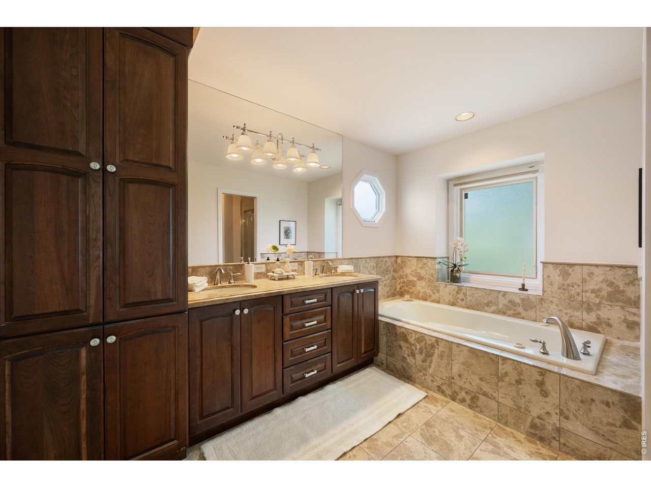 2029 Linden Lake Rd