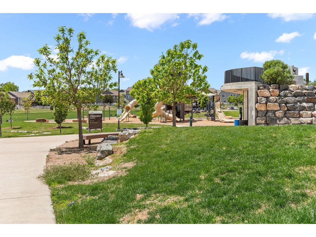 2515 Thoreau Dr