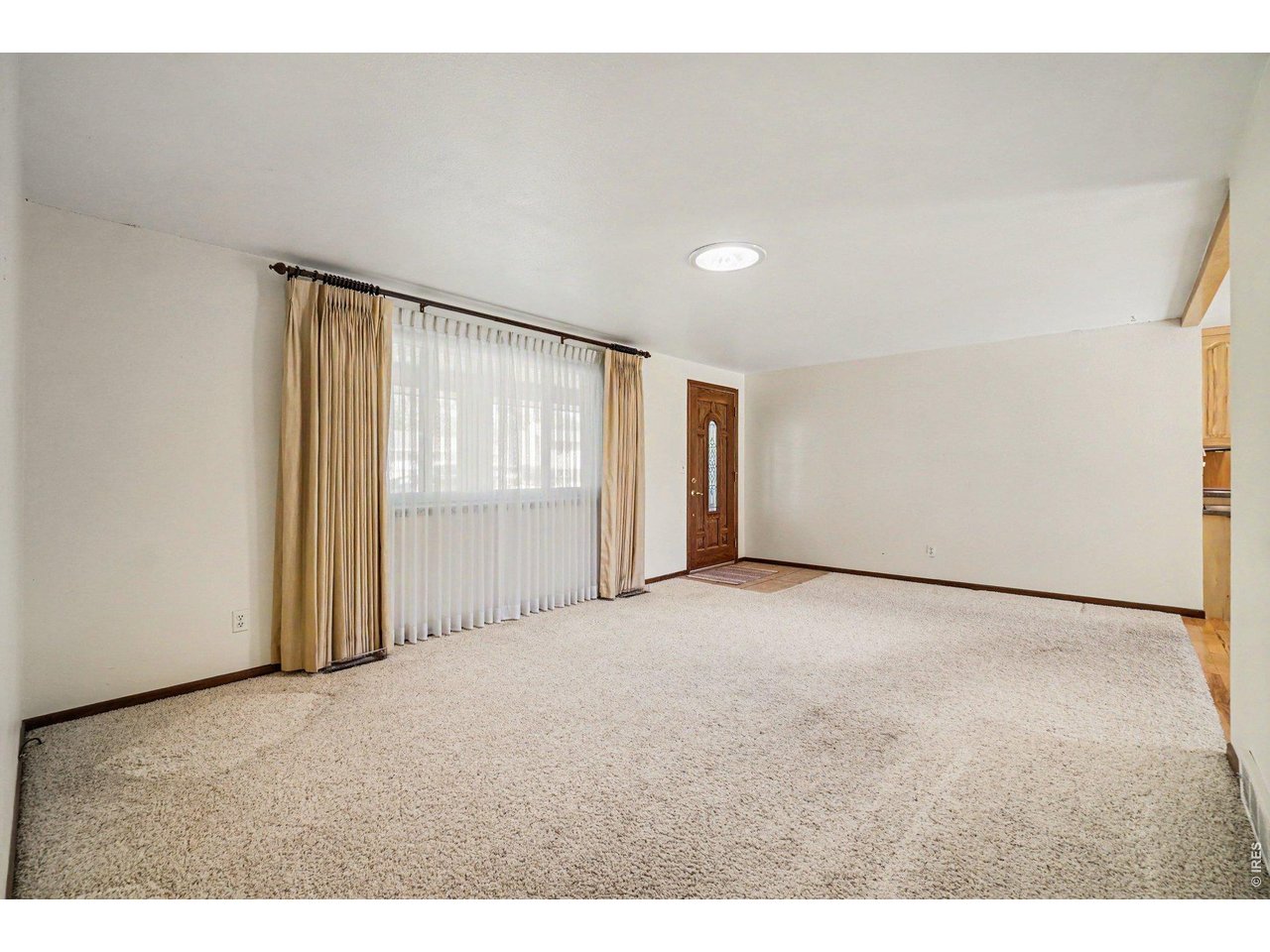 1118 S Del Norte Dr