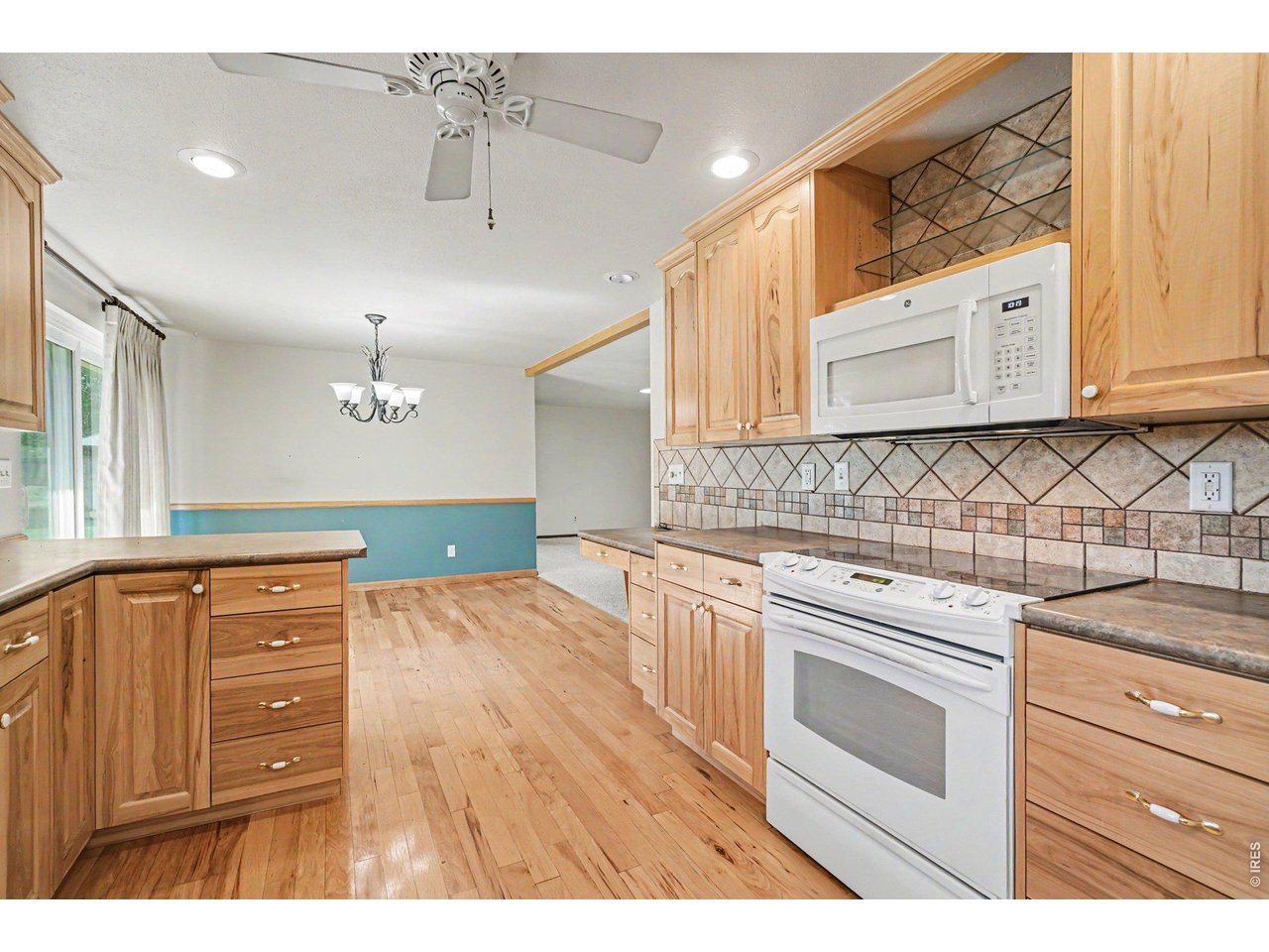 1118 S Del Norte Dr