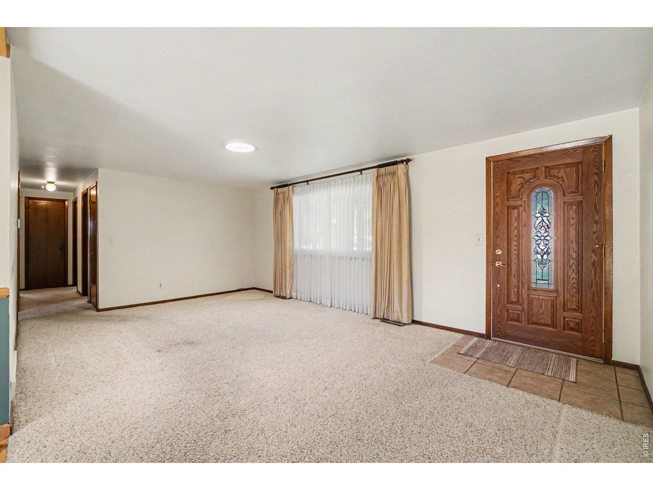 1118 S Del Norte Dr