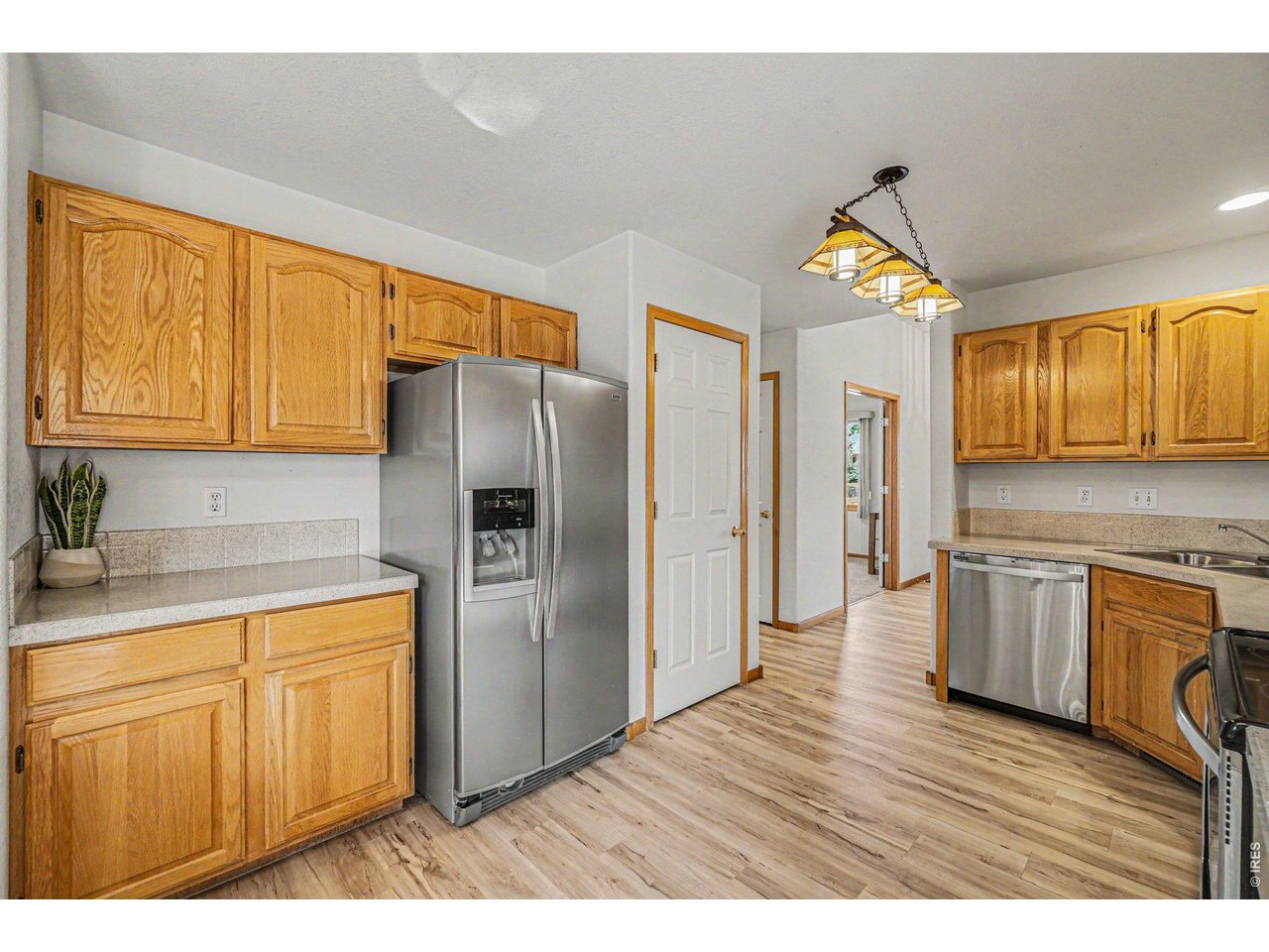 3847 Cardiff Ct