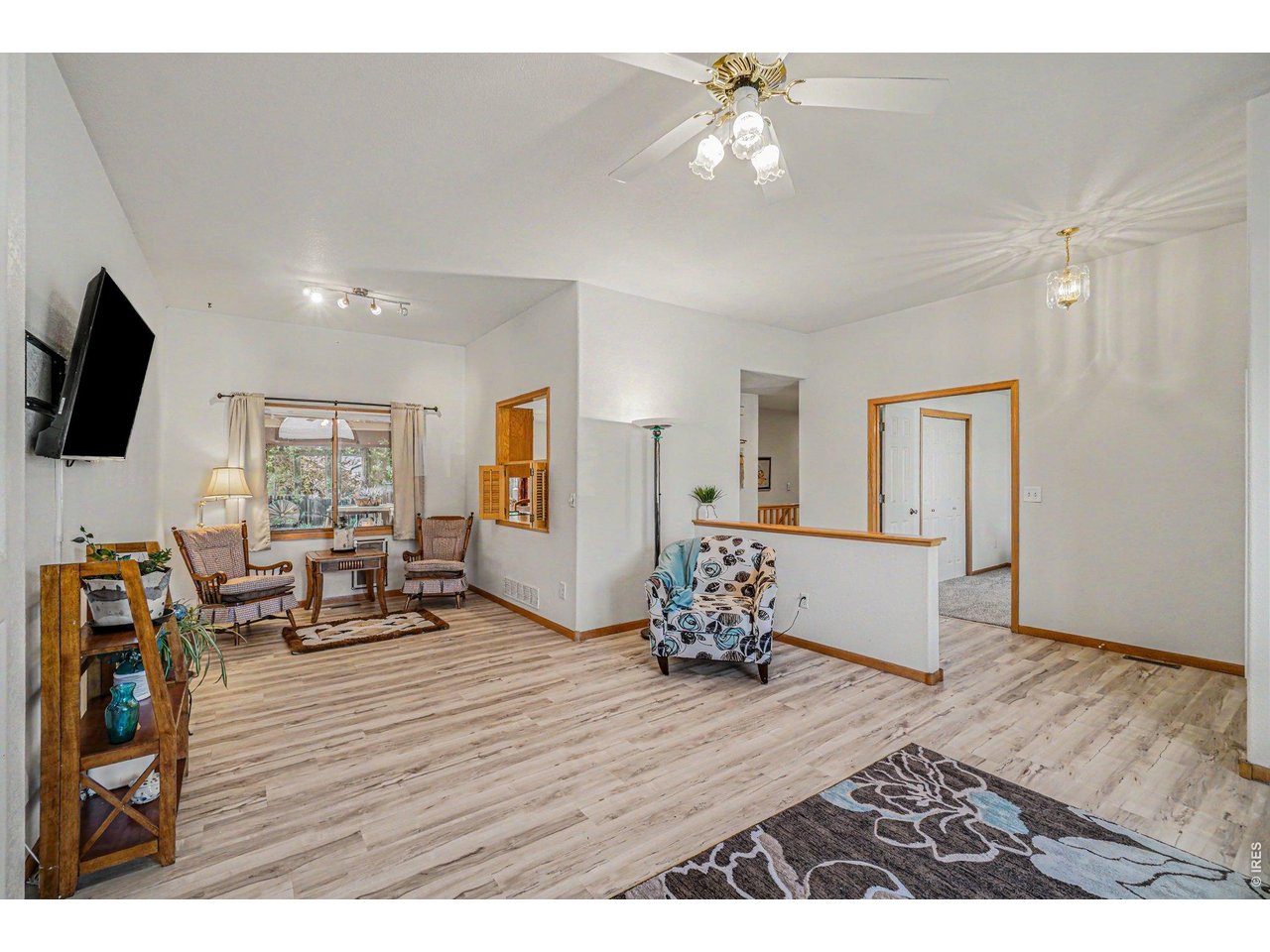 3847 Cardiff Ct