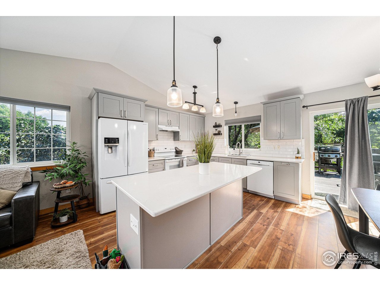 813 Audubon Blvd