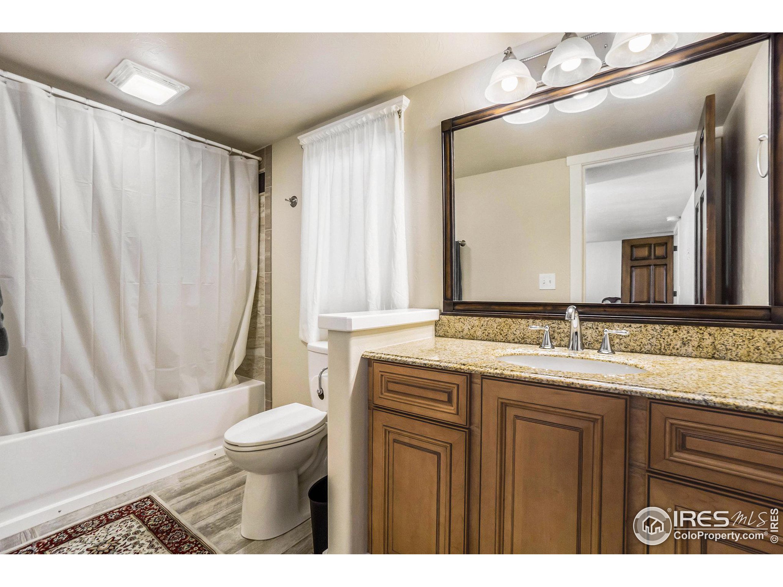 1601 N College Ave N Unit: 261