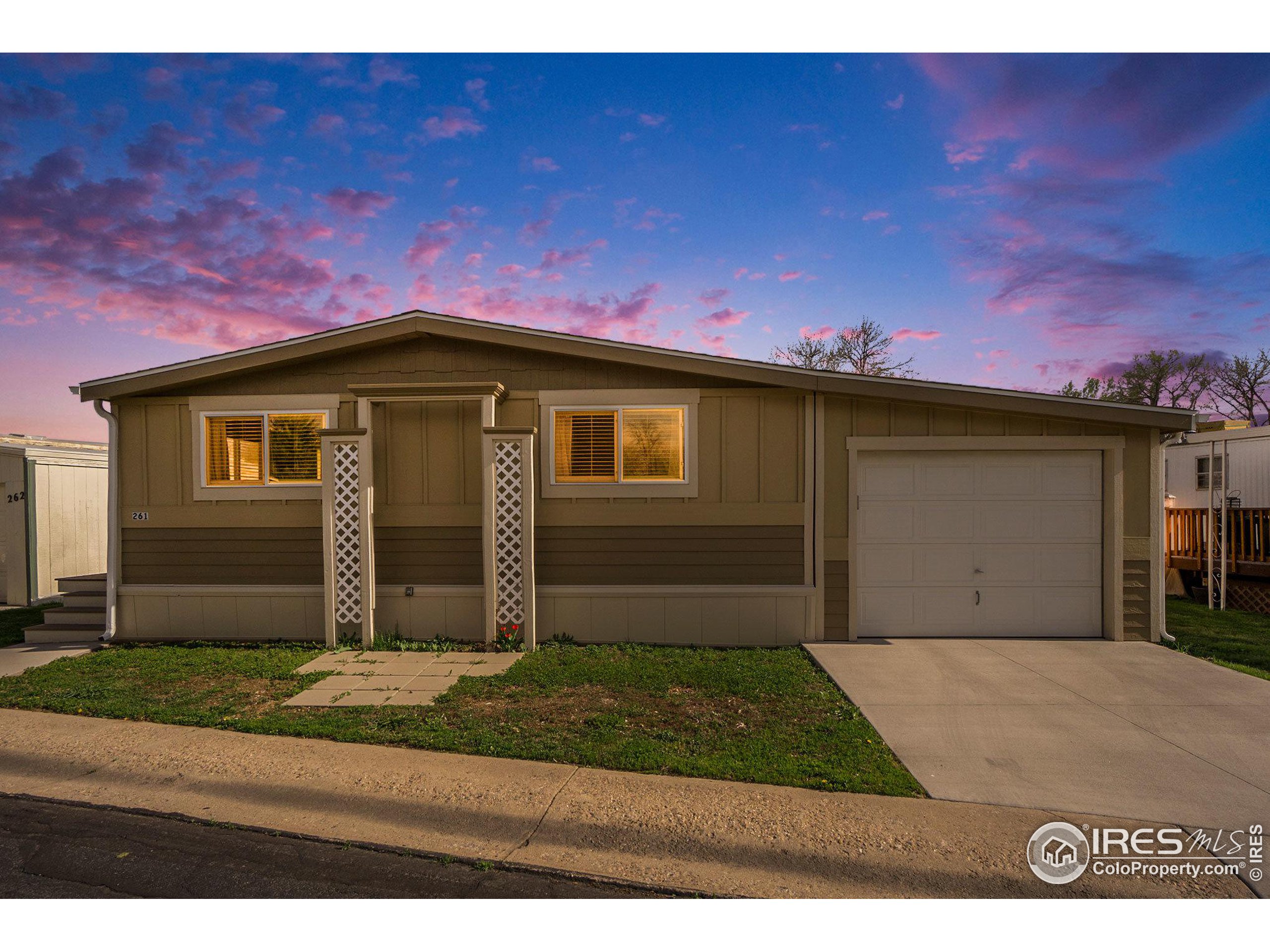 1601 N College Ave N Unit: 261