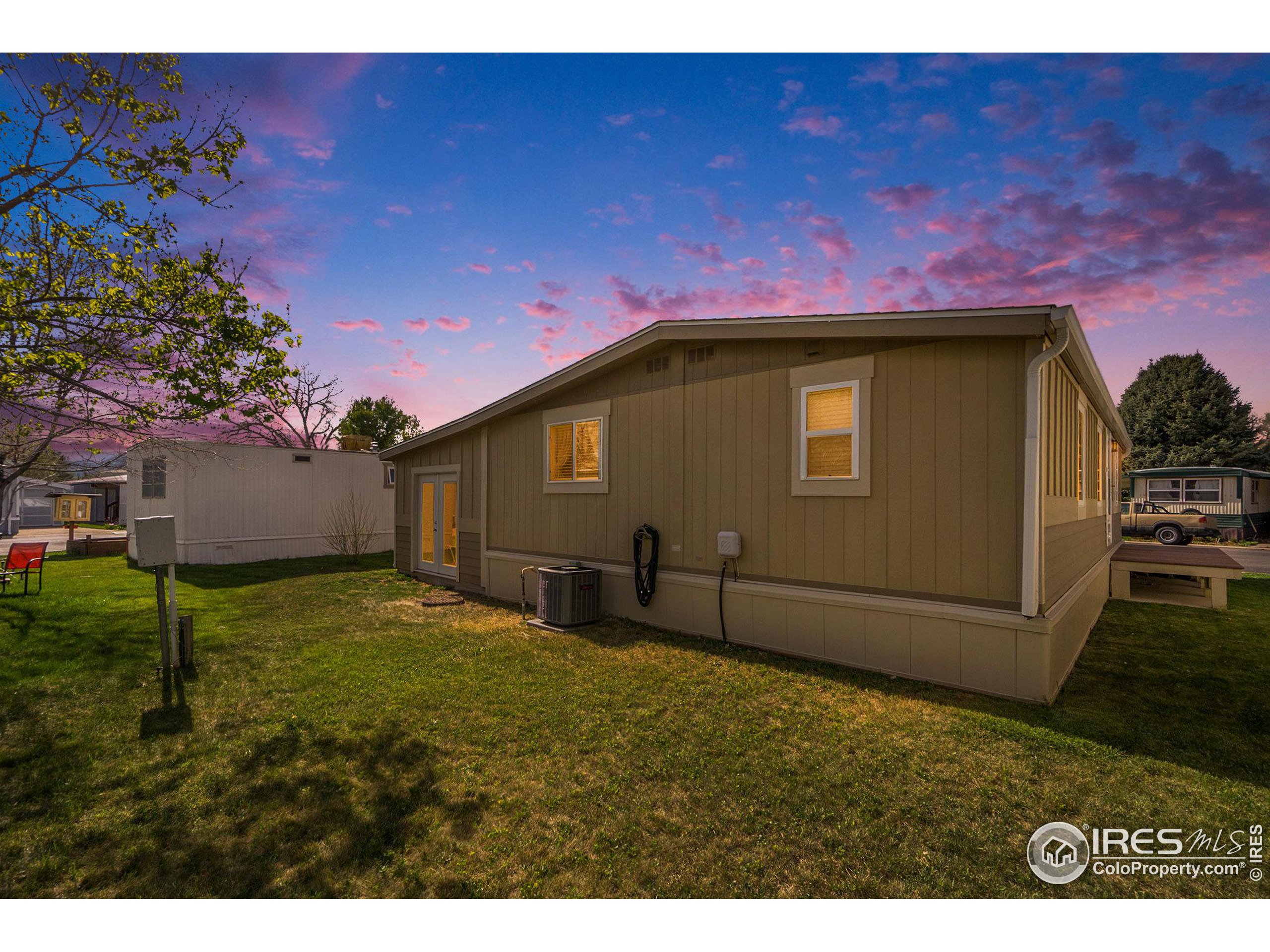 1601 N College Ave N Unit: 261